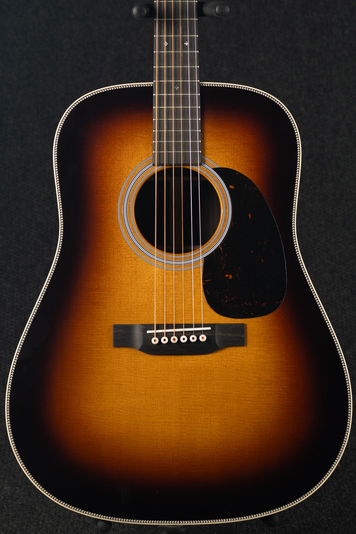 HD-28 - Sunburst