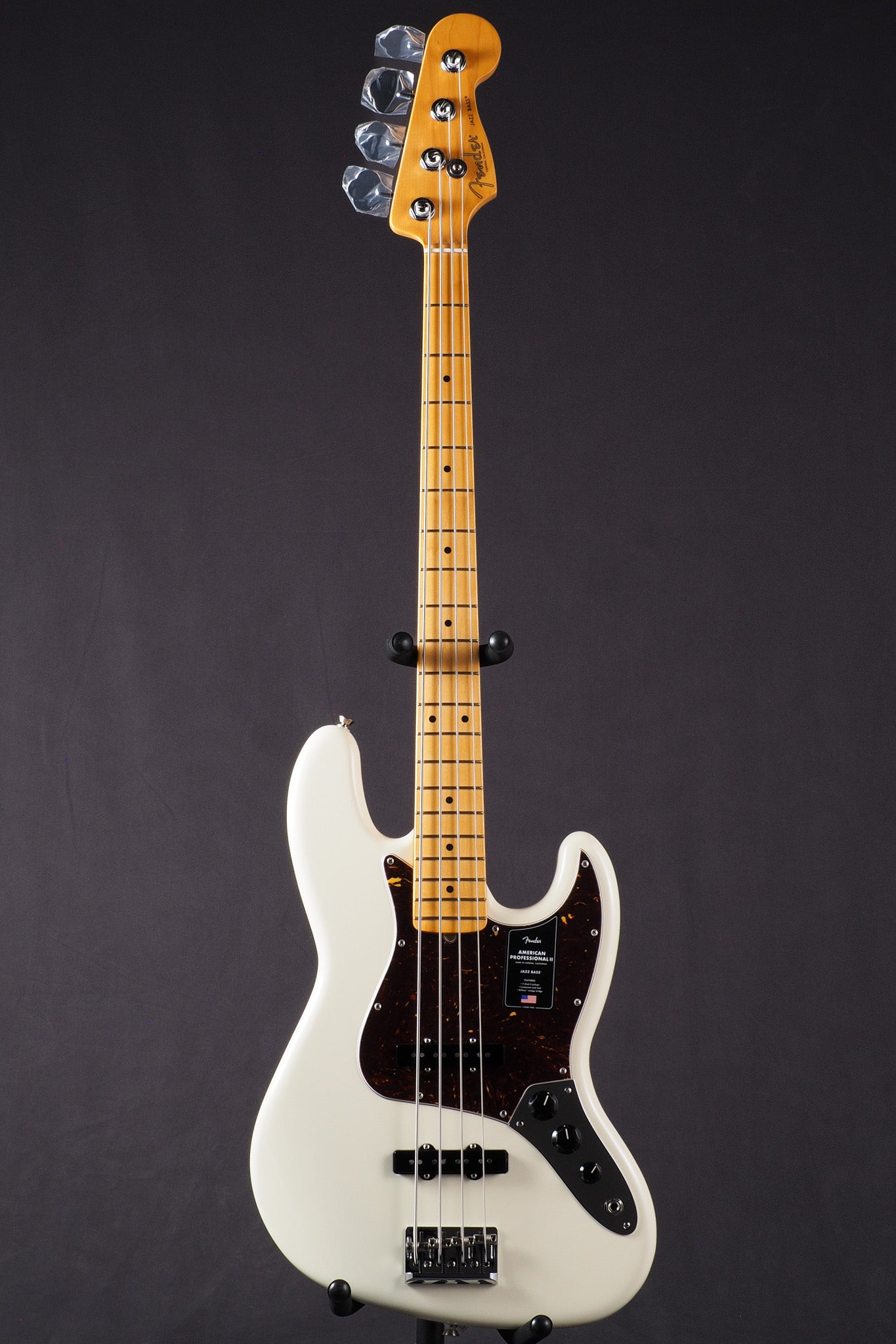 American Professional II Jazz Bass - Olympic White