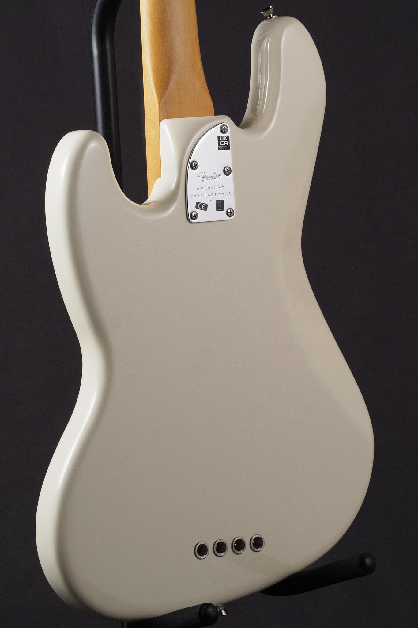 American Professional II Jazz Bass - Olympic White