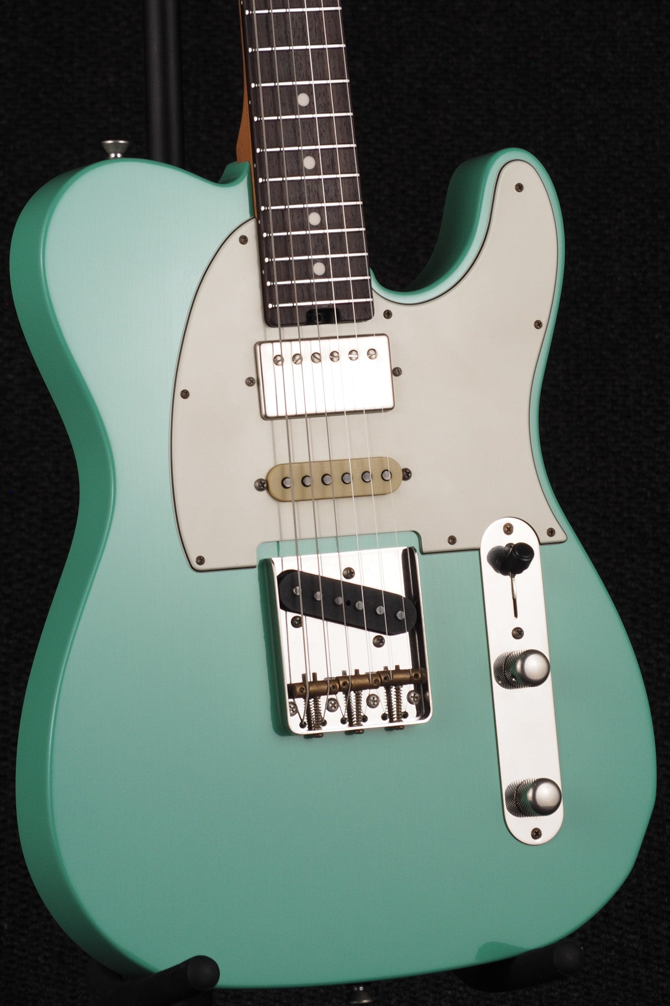 USA PT Wembley Studio -  Seafoam Green Aged Nitro