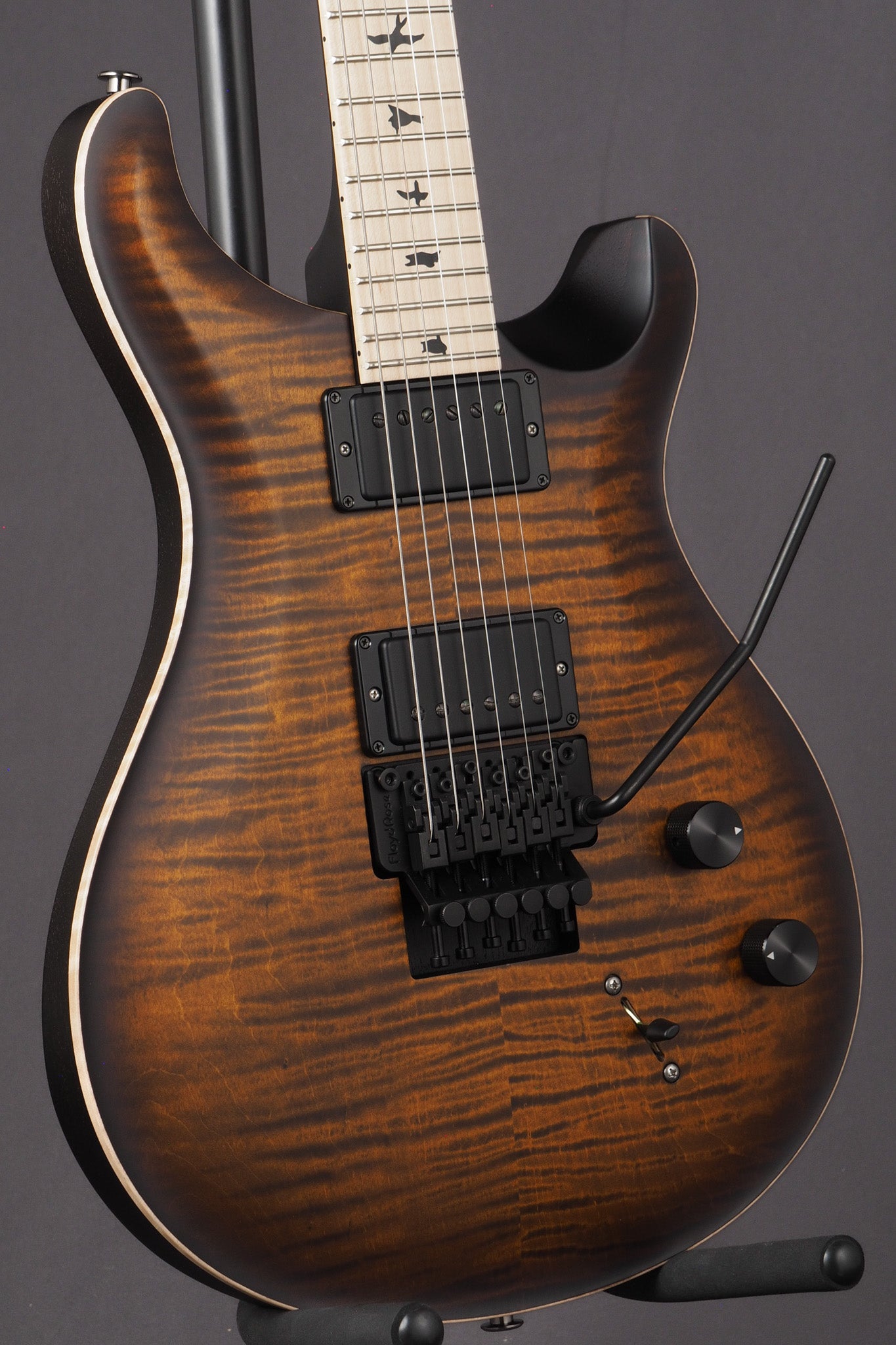 Dustie Waring CE 24 "Floyd" - Burnt Amber Smokeburst