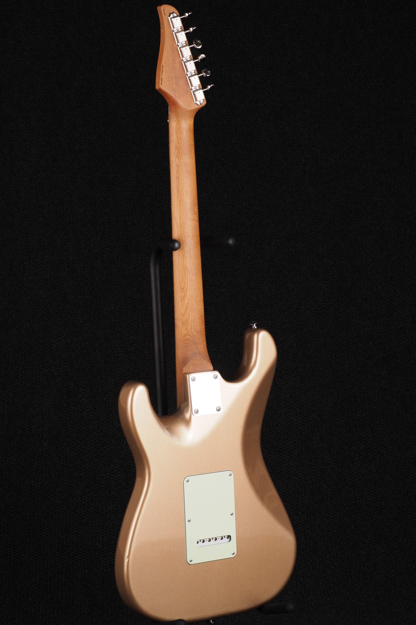 Classic S Antique - Firemist Gold, Light Aged