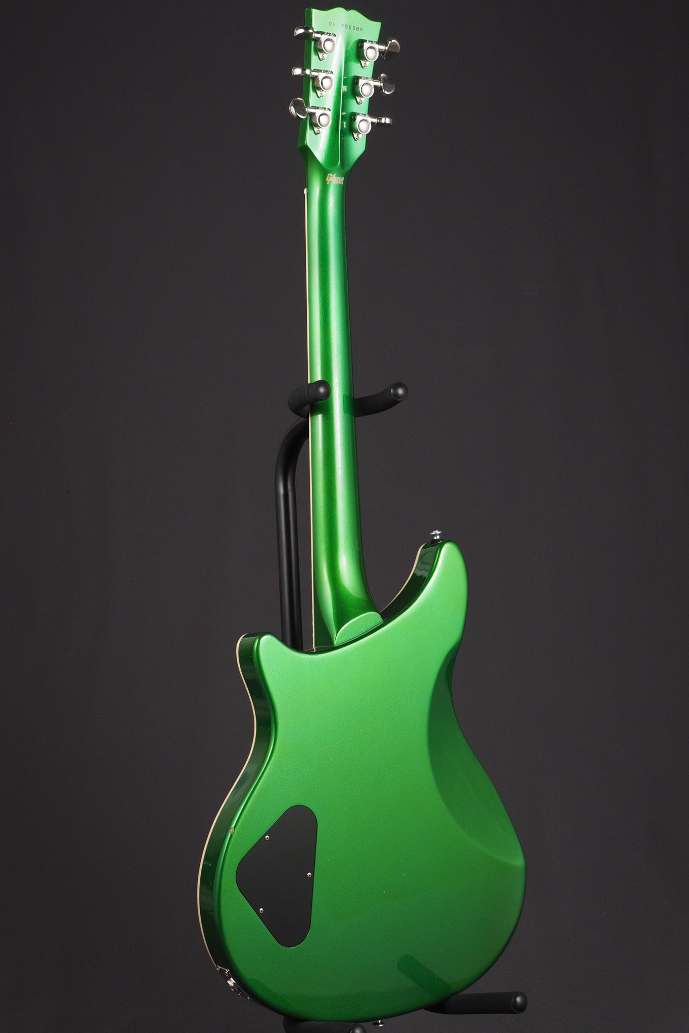 Modern Double Cut Standard - Metallic Alien Green