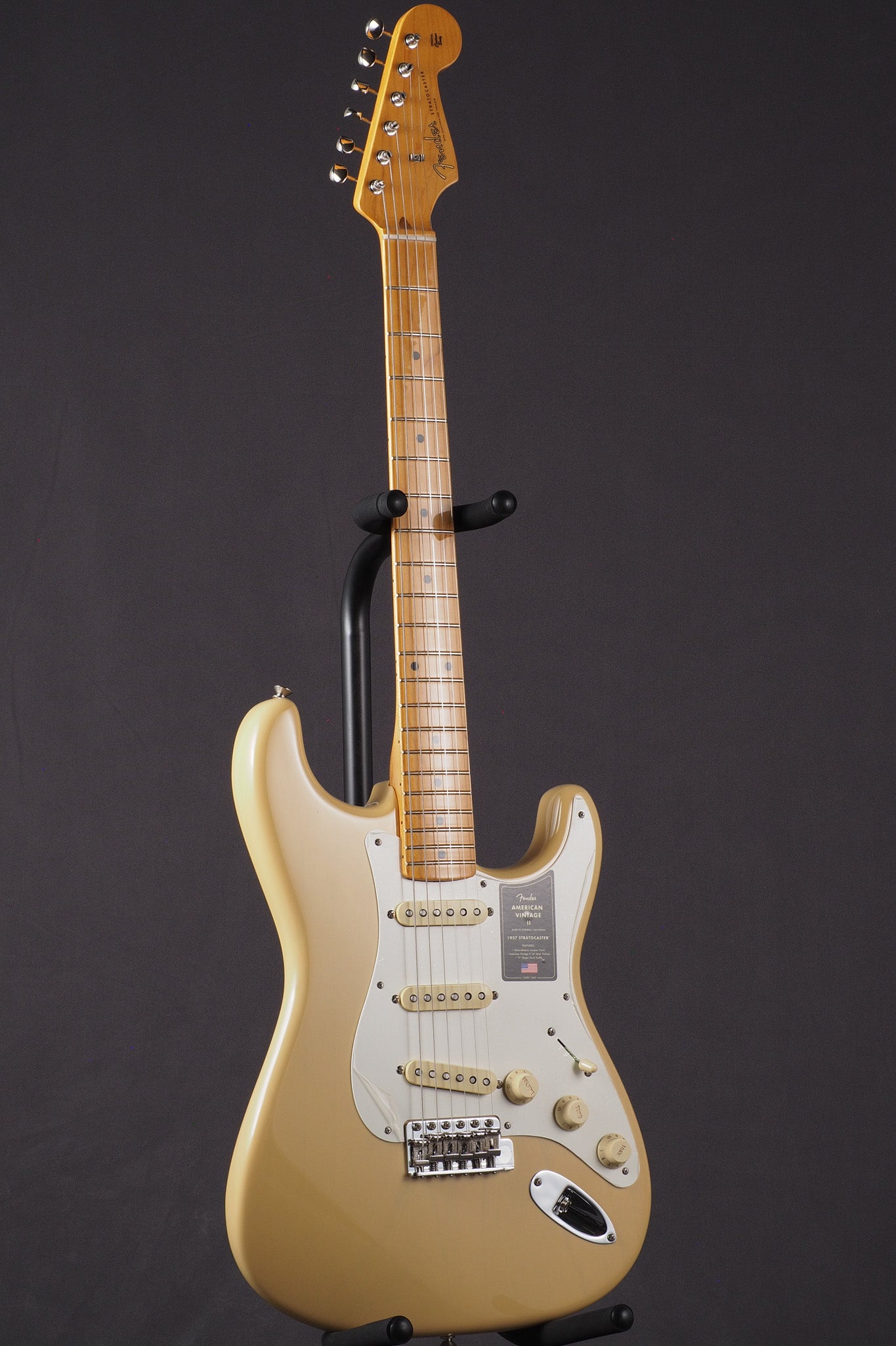 '57 American Vintage II Stratocaster - Vintage Blonde