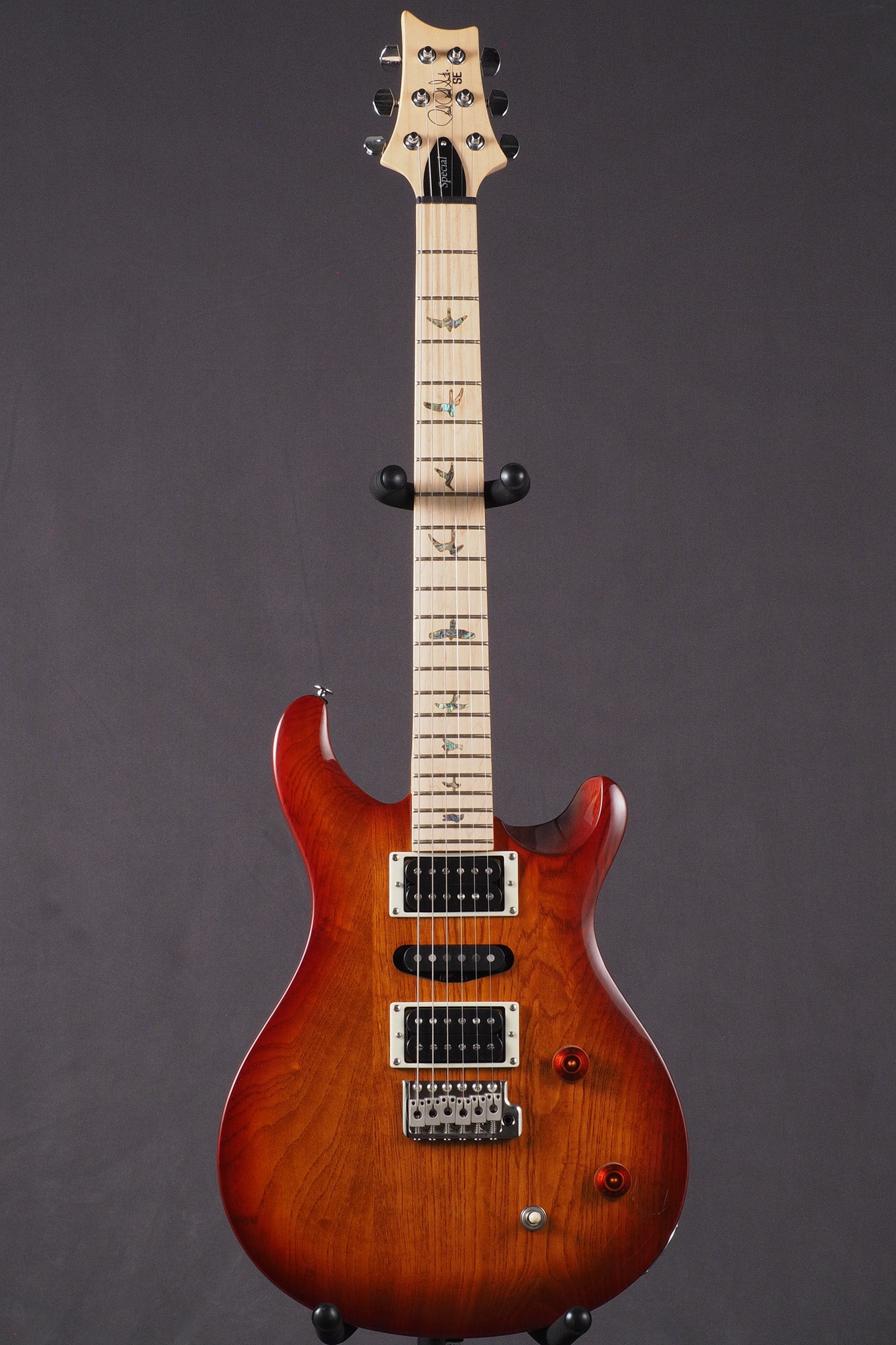 SE Special Swamp Ash - Vintage Sunburst