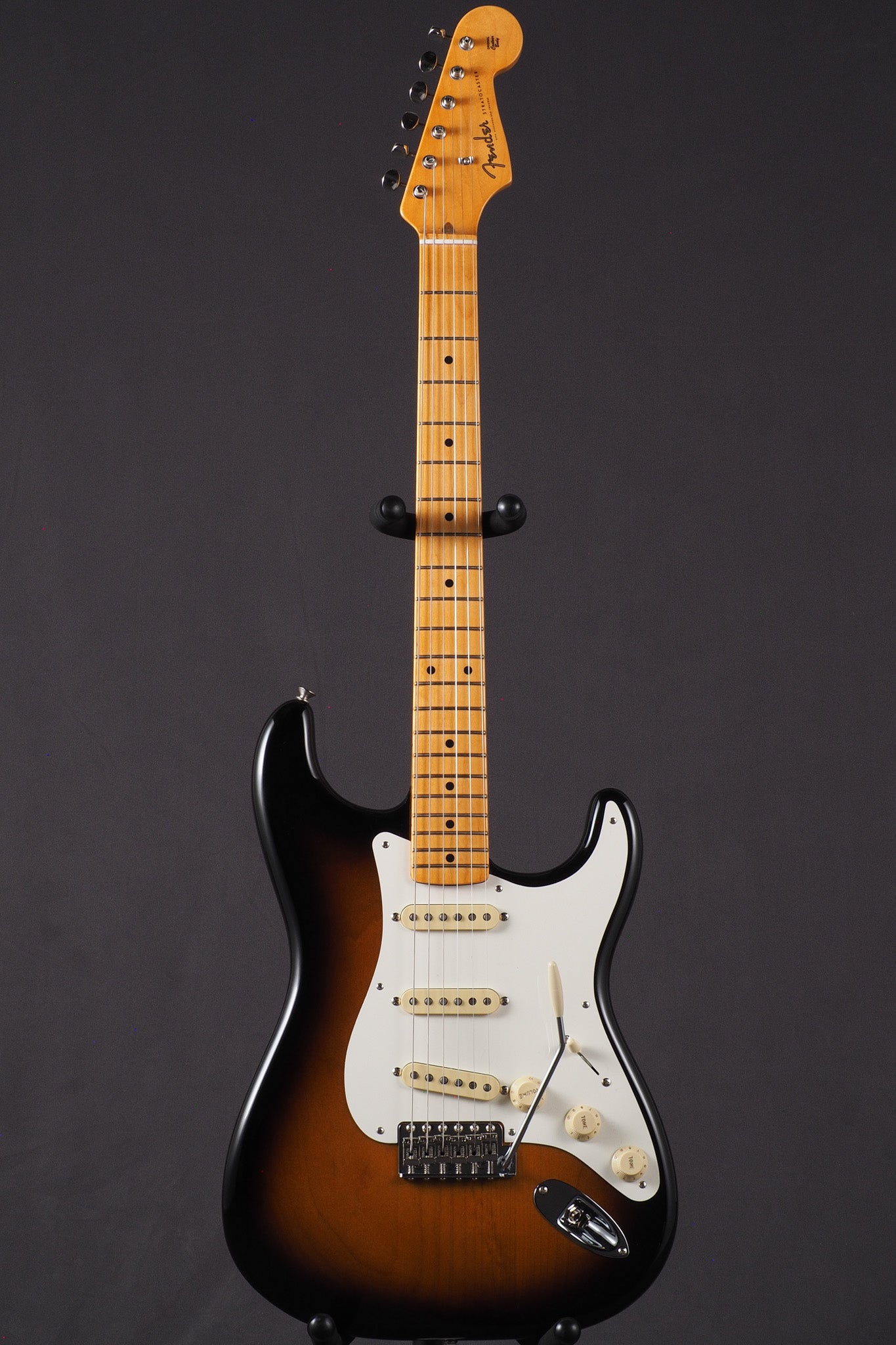 '57 American Vintage II Stratocaster - 2-Color Sunburst