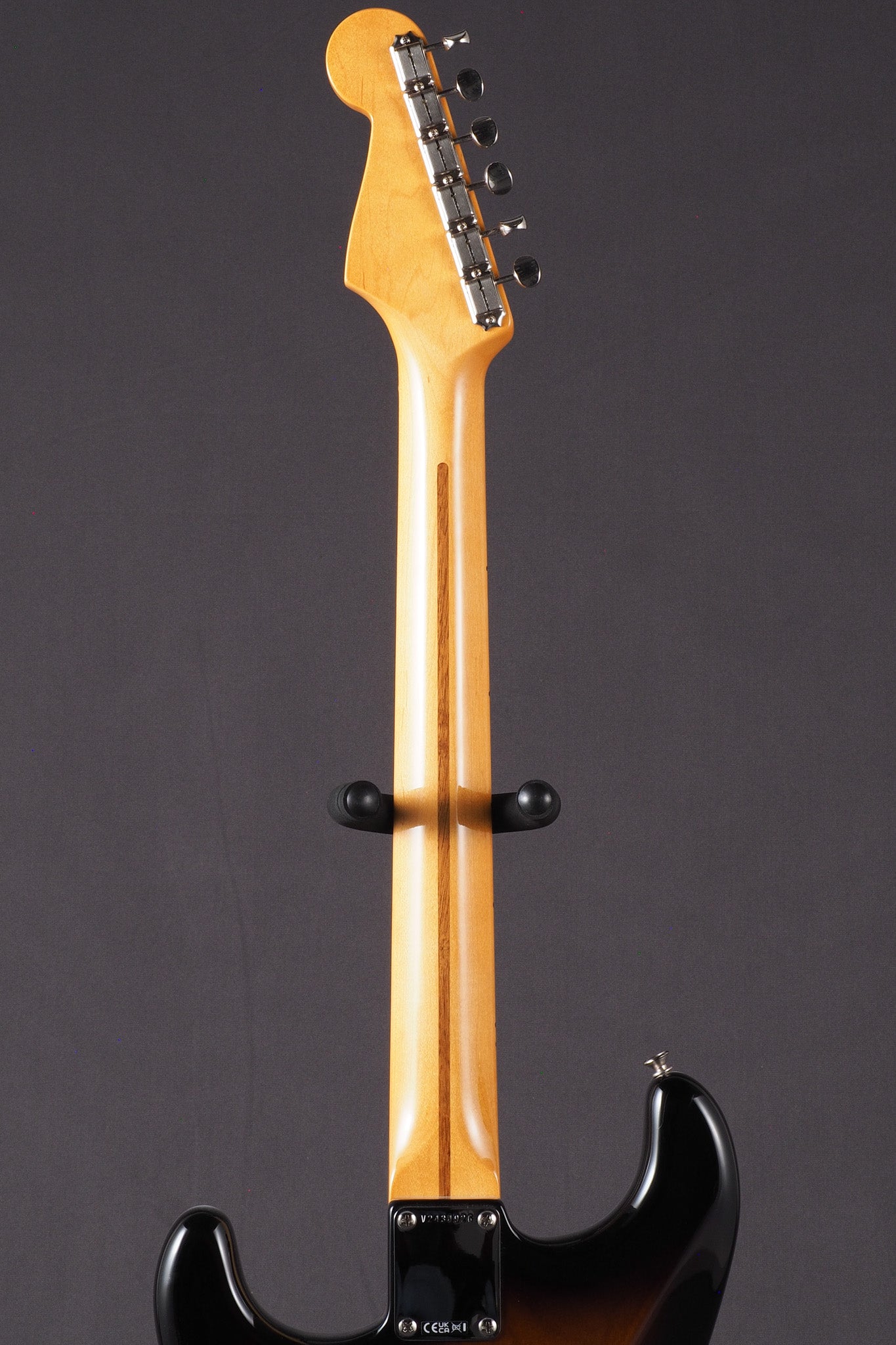 '57 American Vintage II Stratocaster - 2-Color Sunburst