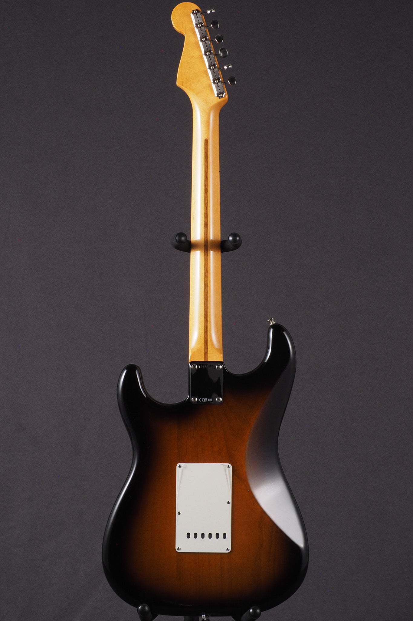 '57 American Vintage II Stratocaster - 2-Color Sunburst