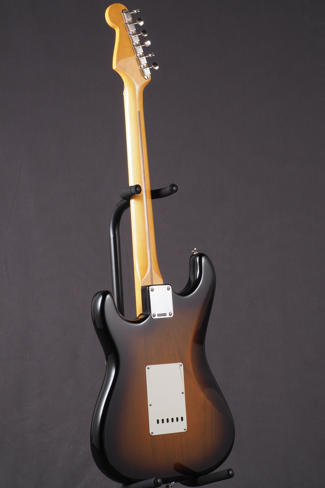'57 American Vintage II Stratocaster - 2-Color Sunburst