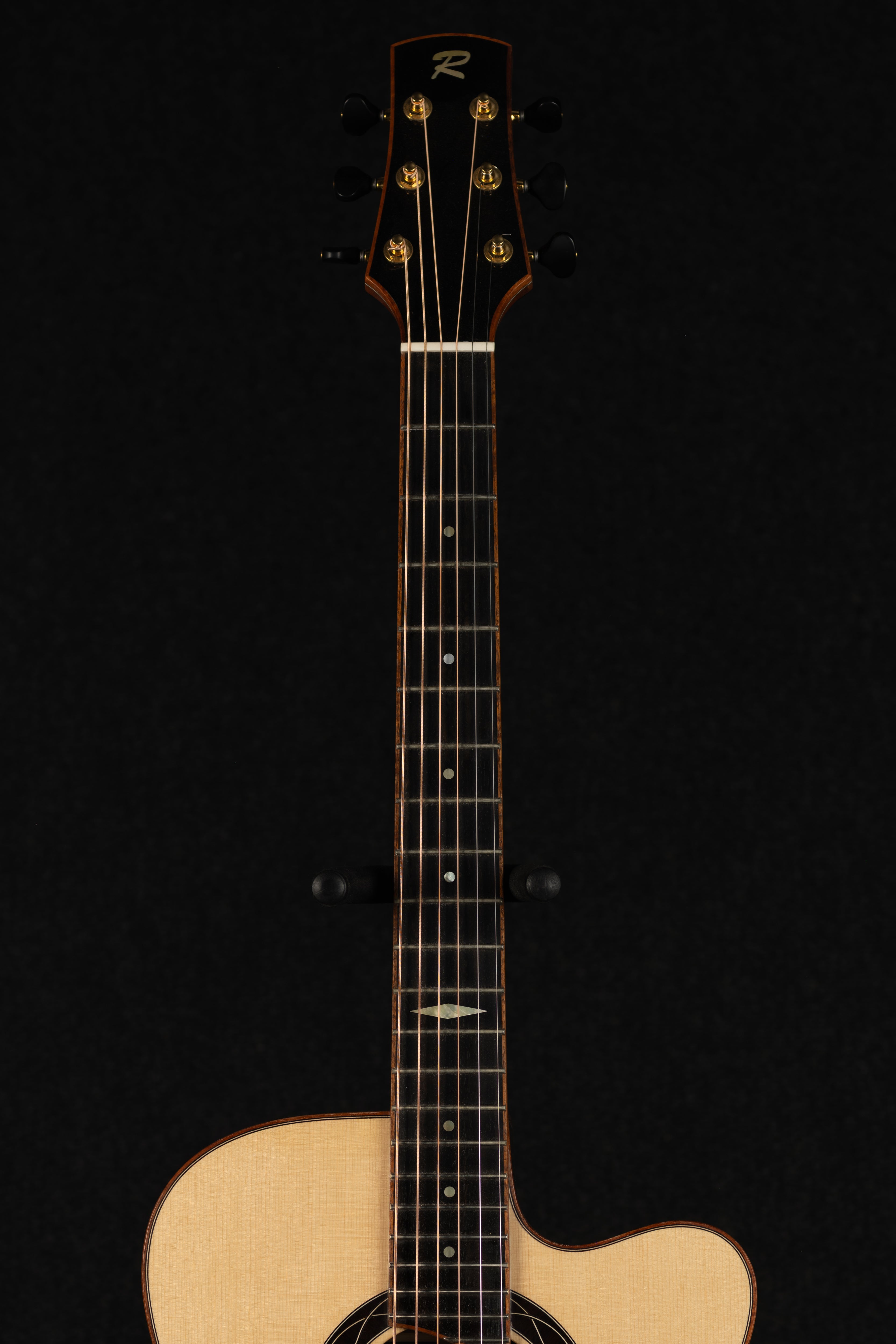 Cutaway Cocobolo Nomad