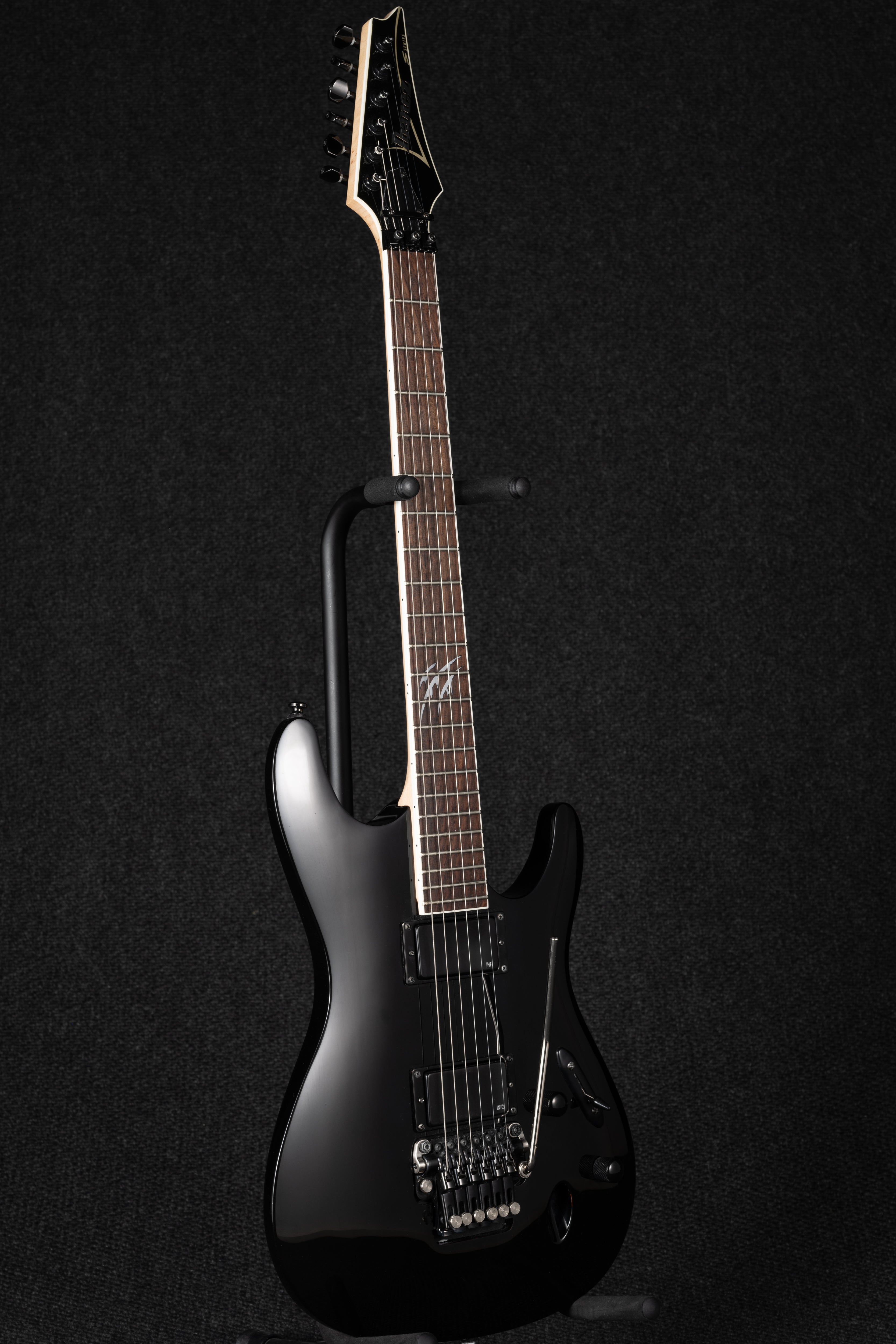 S520EX - Black
