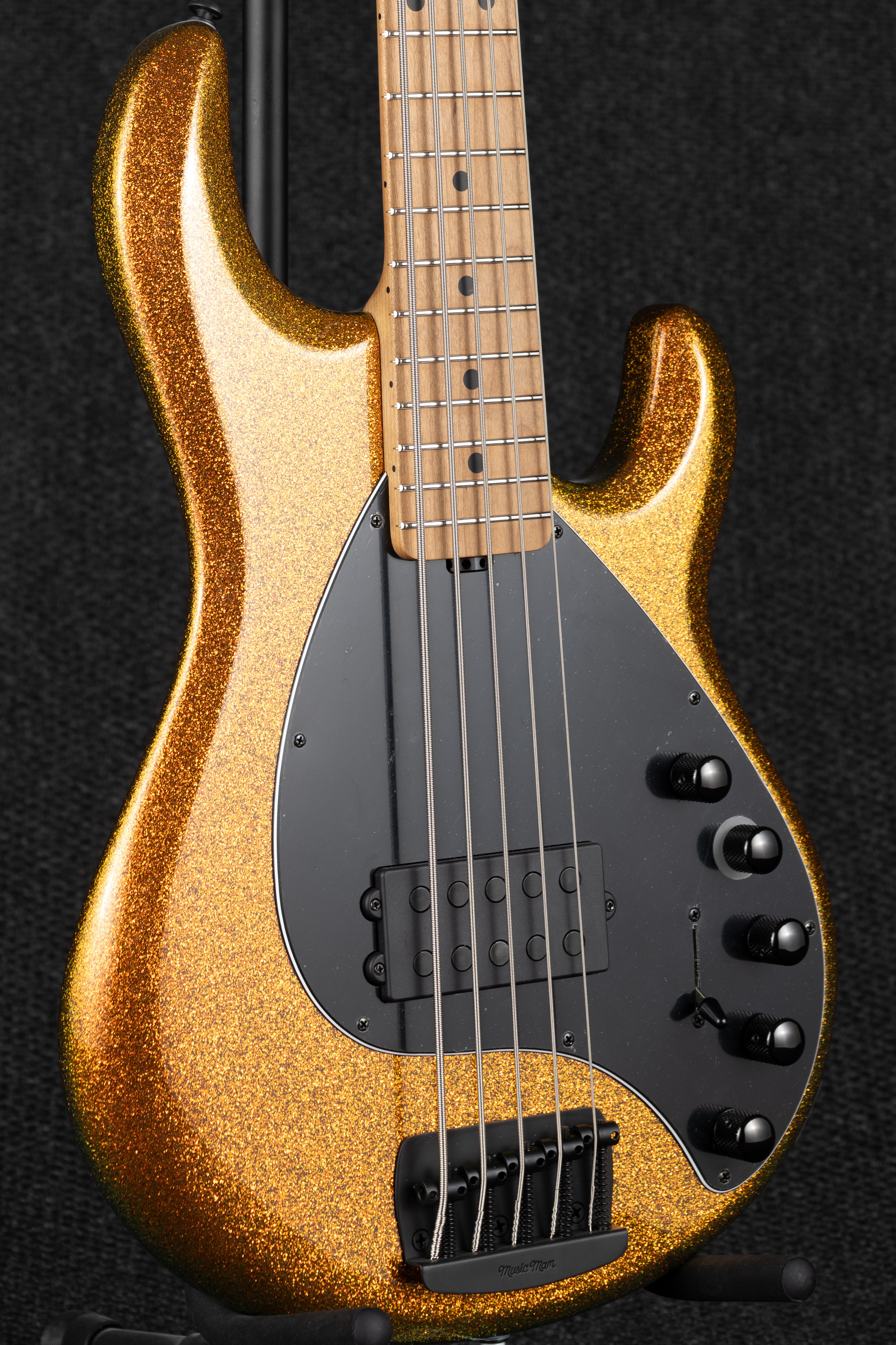 Dark Ray 5 - Gold Bar