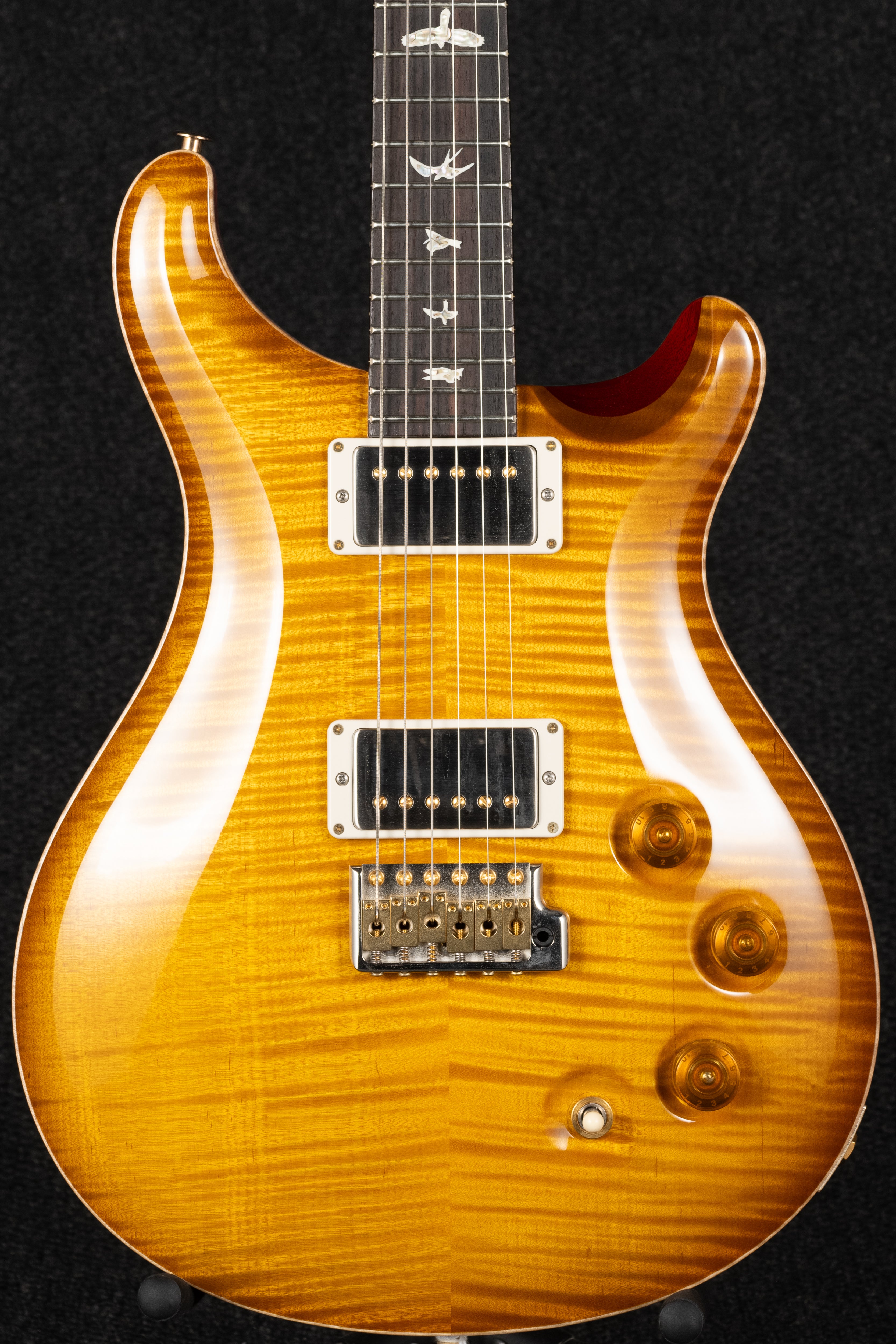 DGT Signature 10 Top Birds - McCarty Burst
