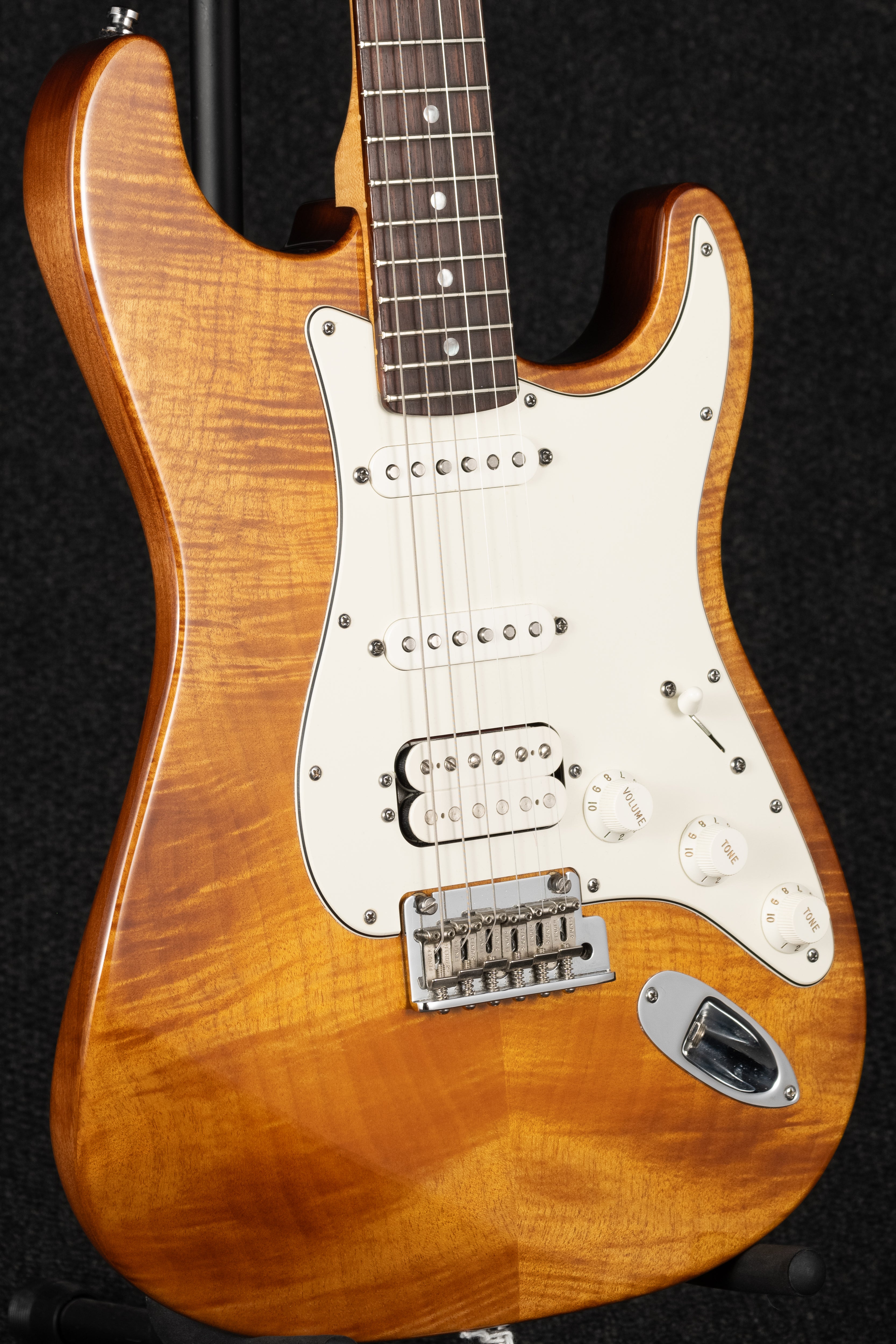 Stratocaster Select #11 - Antique Burst