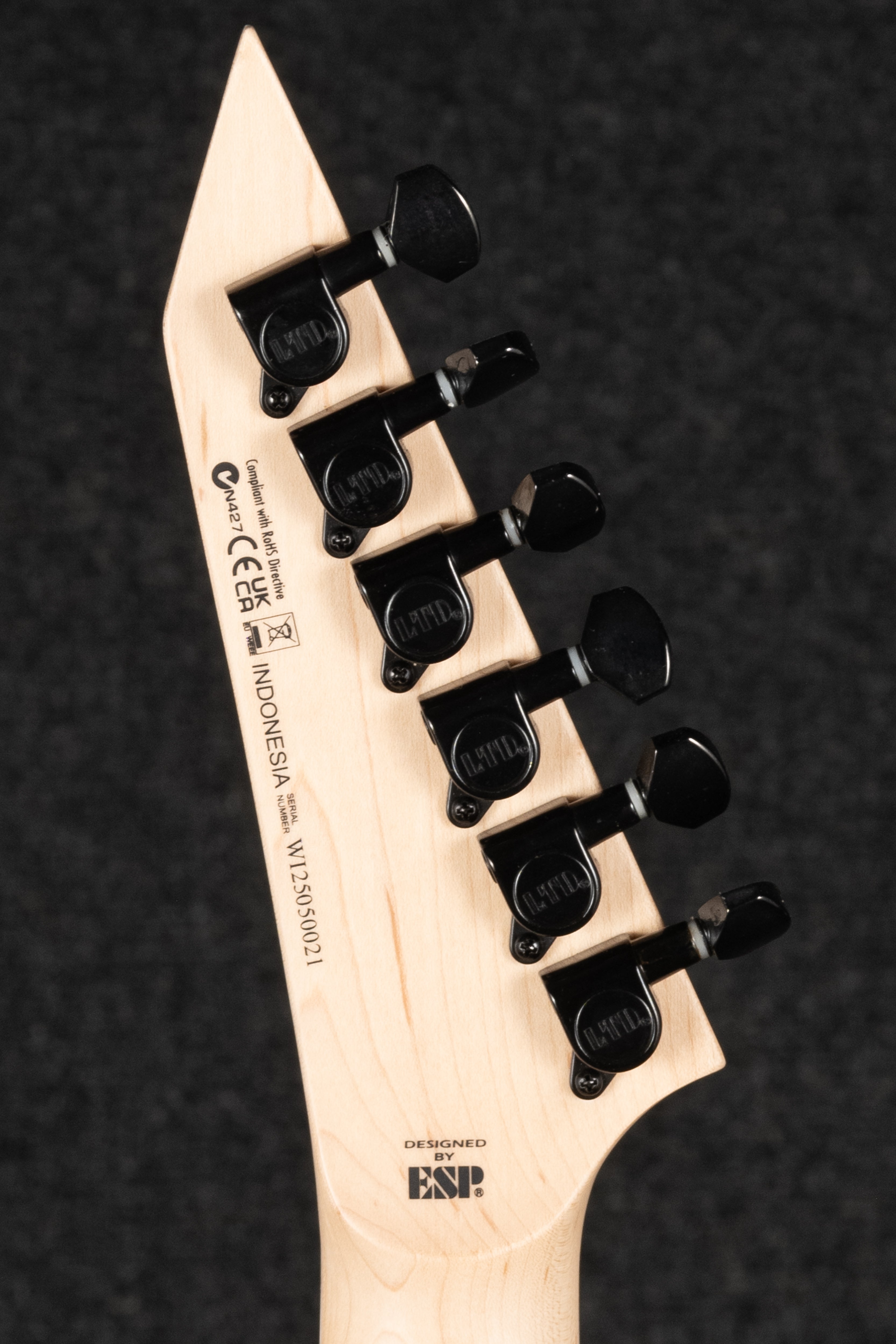 MH-200QM - Black Cherry