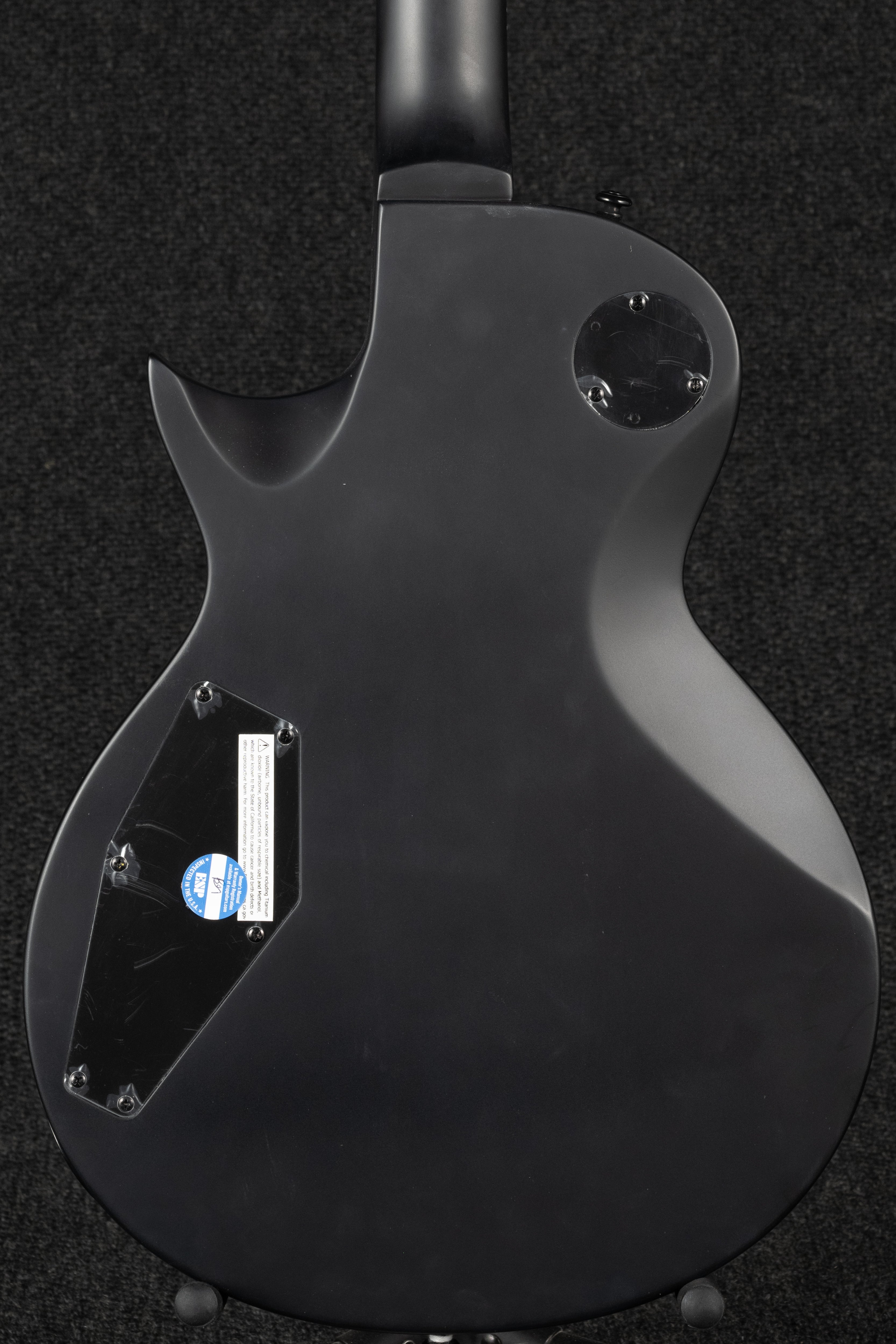 EC-256 - Black Satin