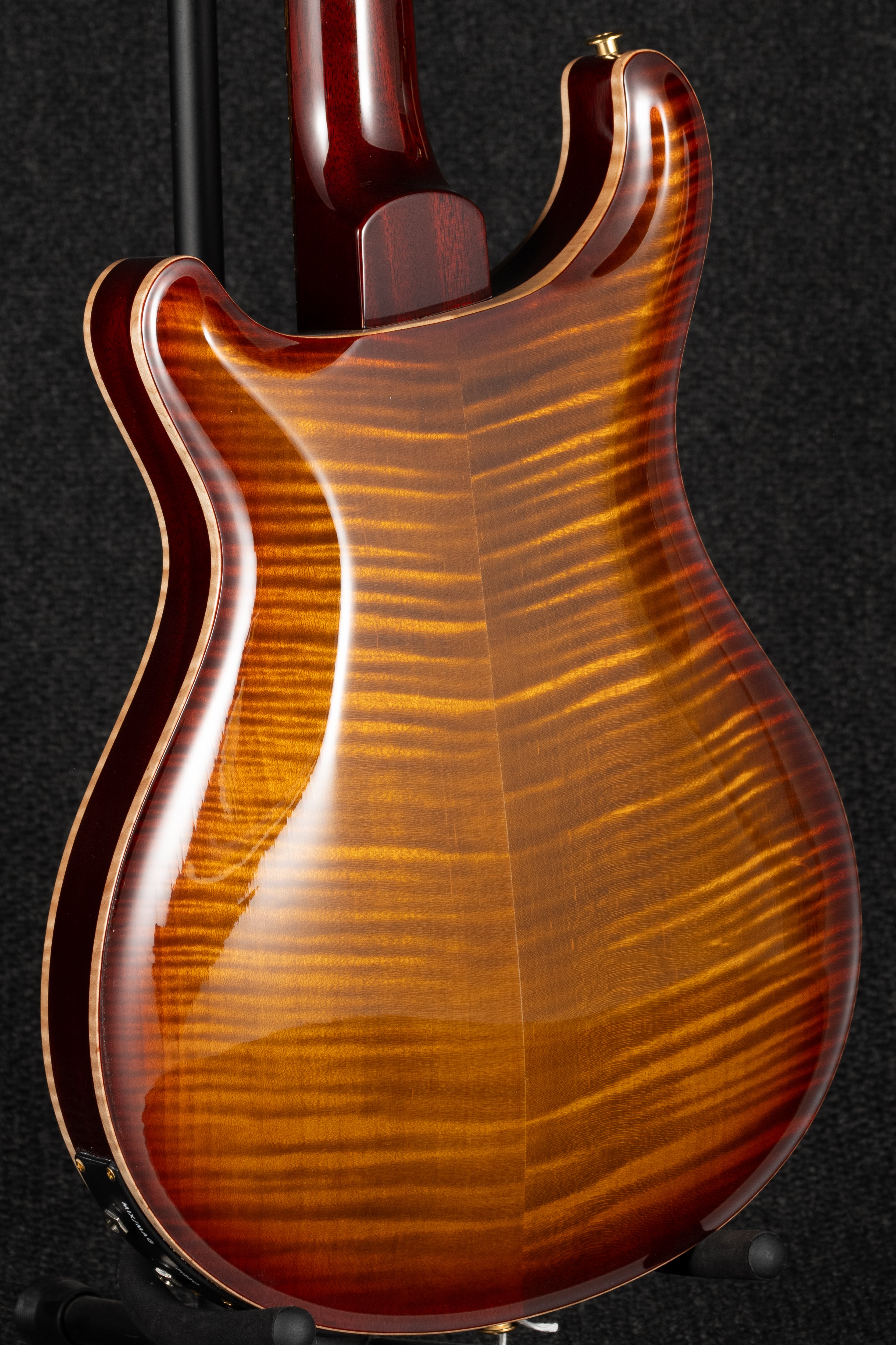 Hollowbody II Piezo 10 Top  - Dark Cherry