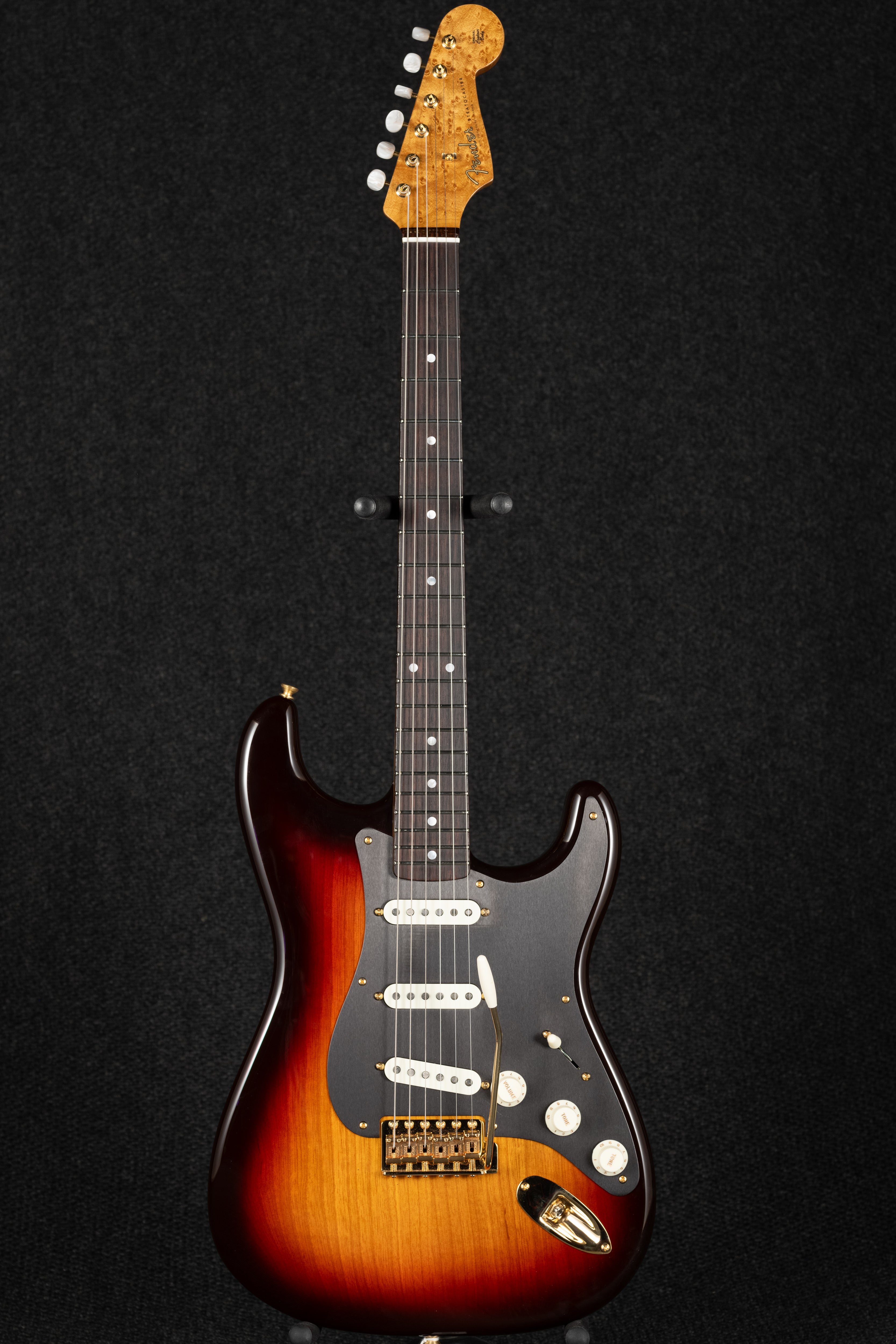 American Custom Strat Roasted Birdseye - 2-Tone Sunburst