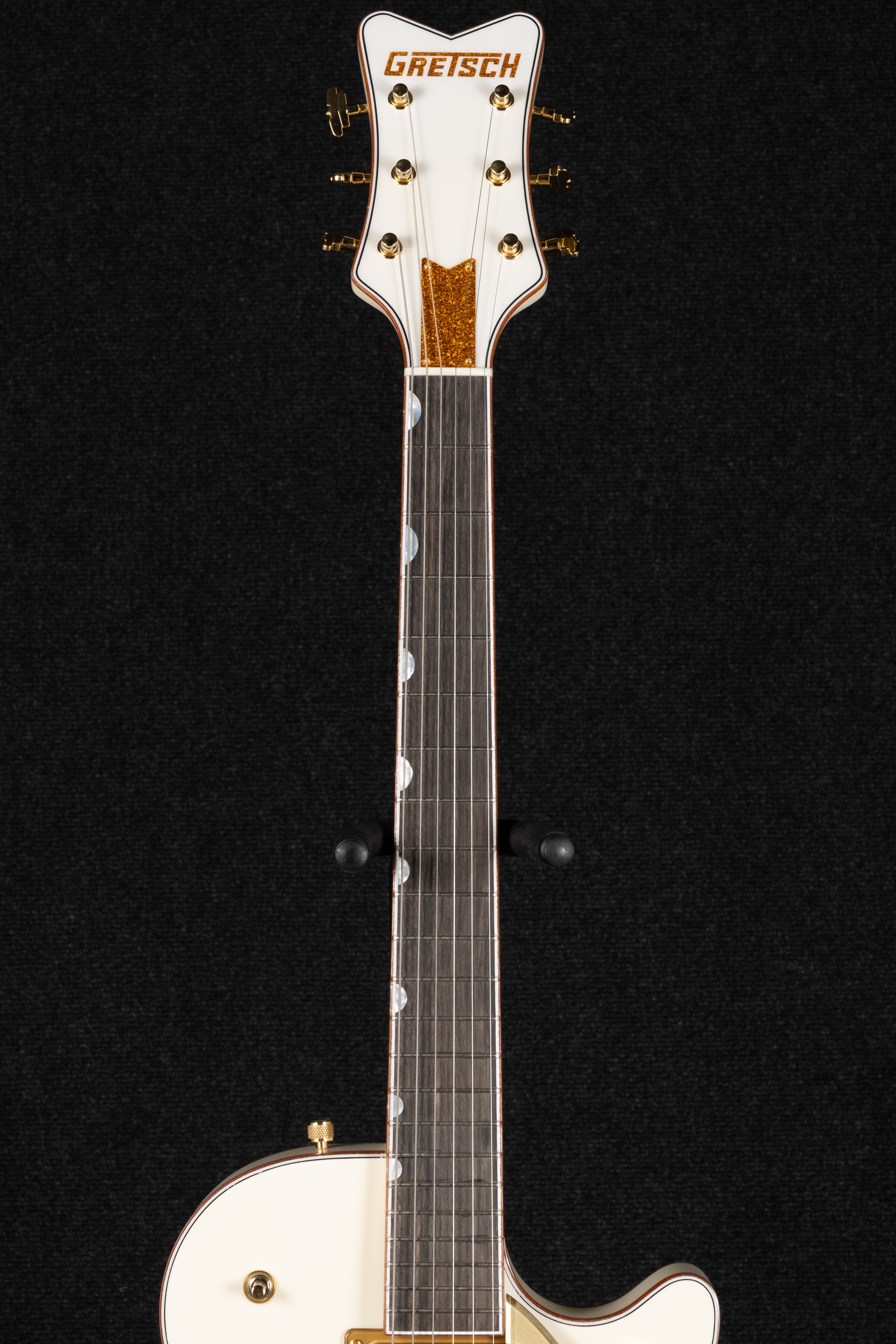 G6134 '59 Penguin Masterbuilt - Aged White