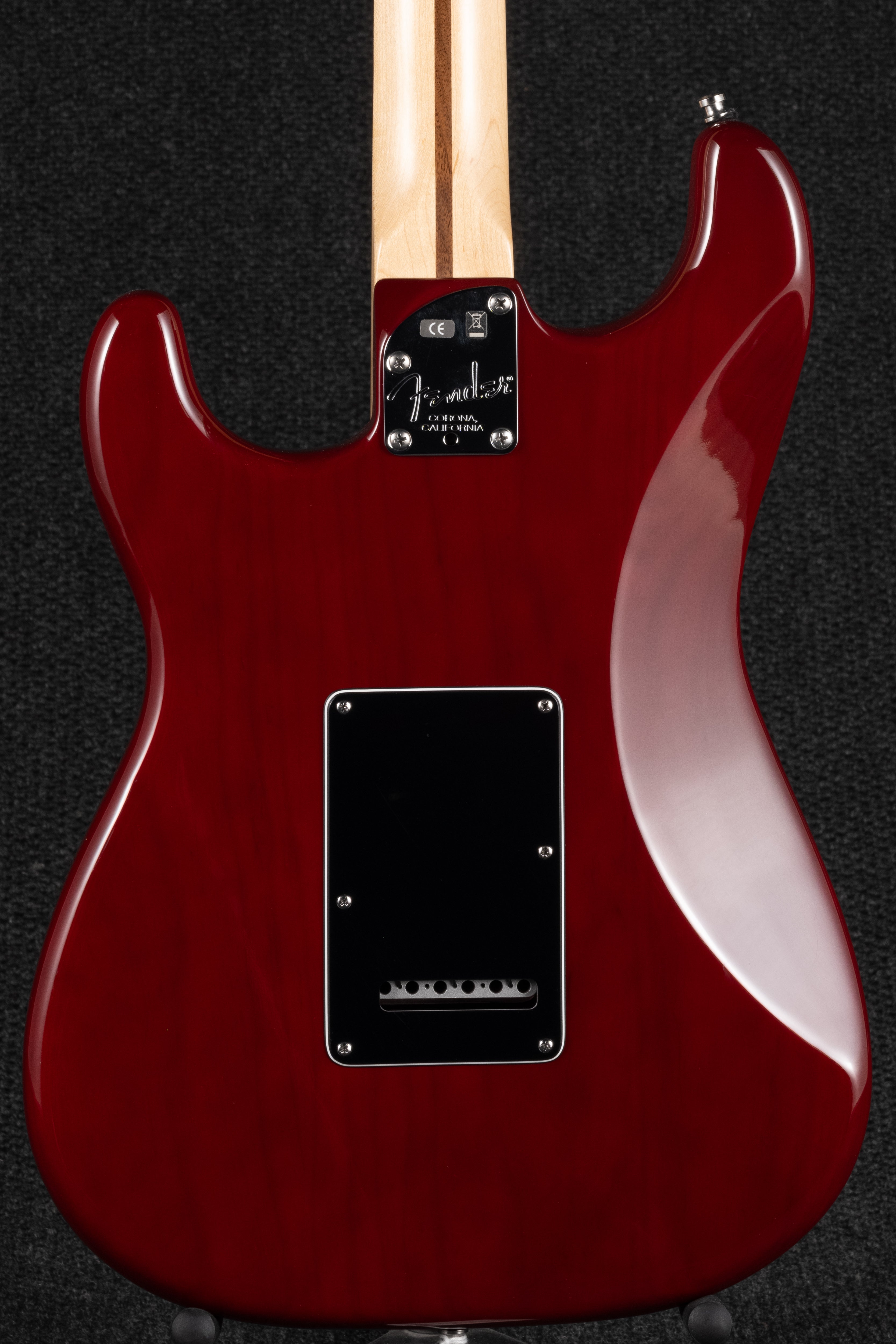 American Deluxe Ash Stratocaster - Wine Transparent
