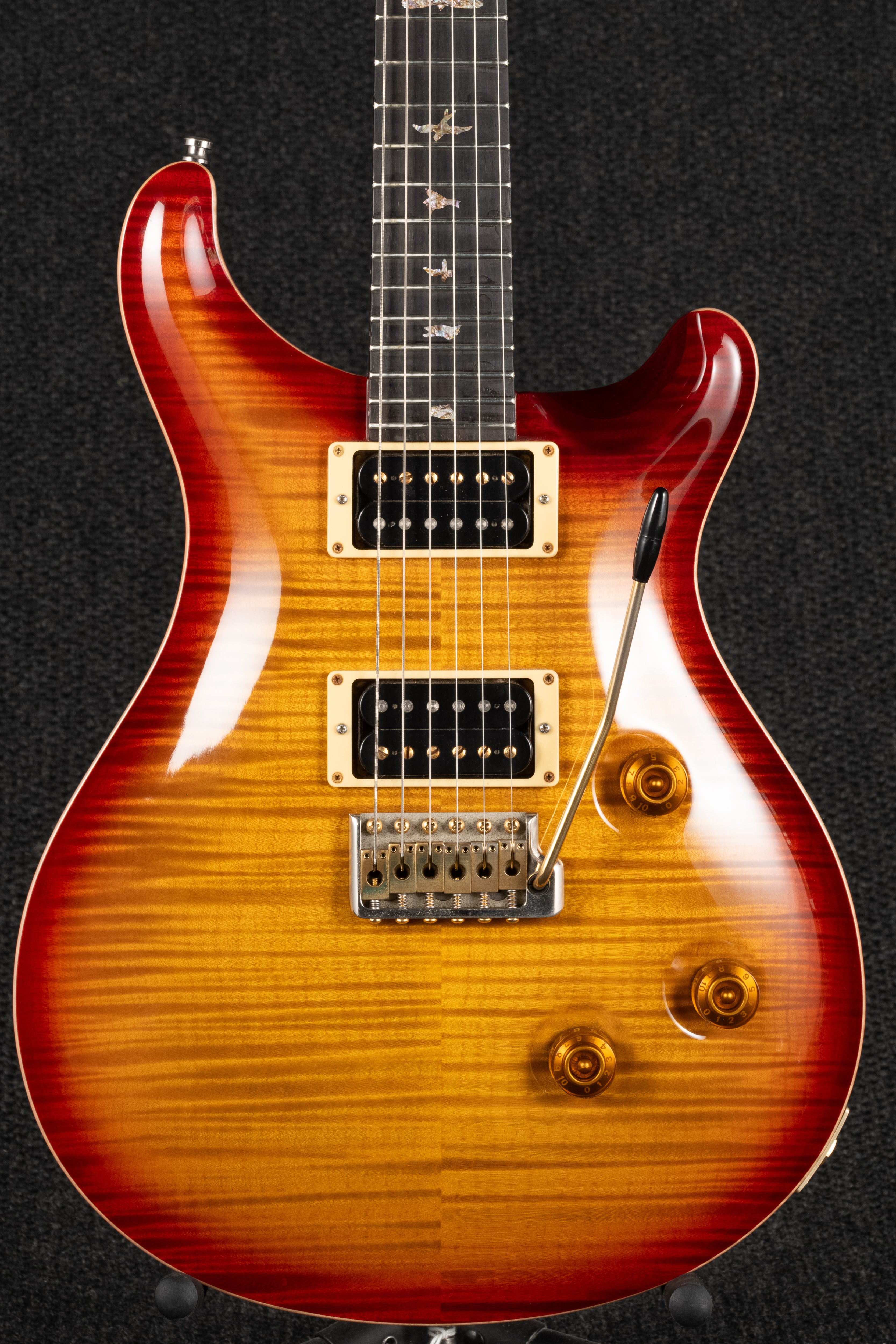 2003 Custom 24 Brazilian 10 Top 93/500 - Sunburst