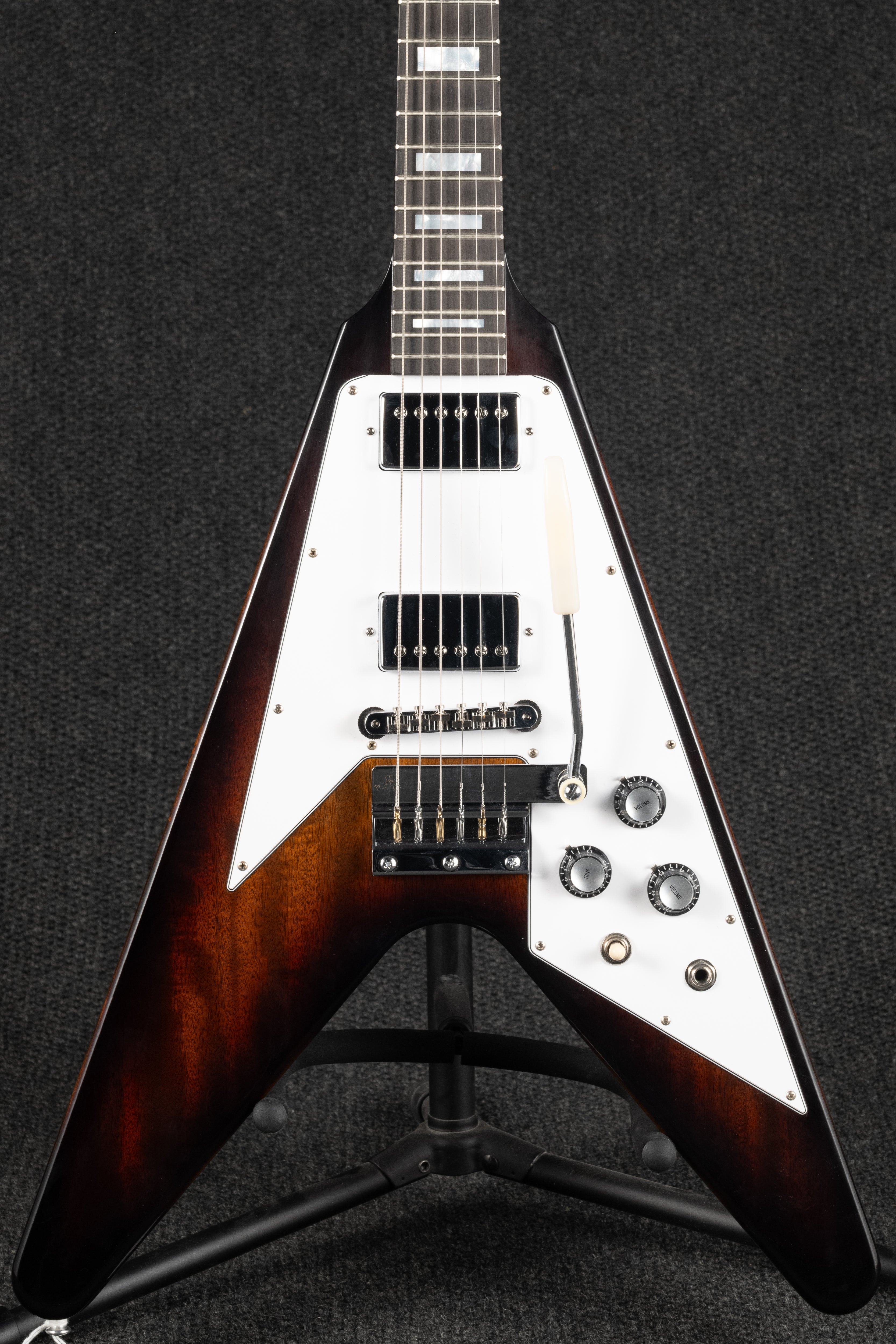 Gibson Custom Shop 1967 RI Flying V Custom Tobacco VOS w/Maestro