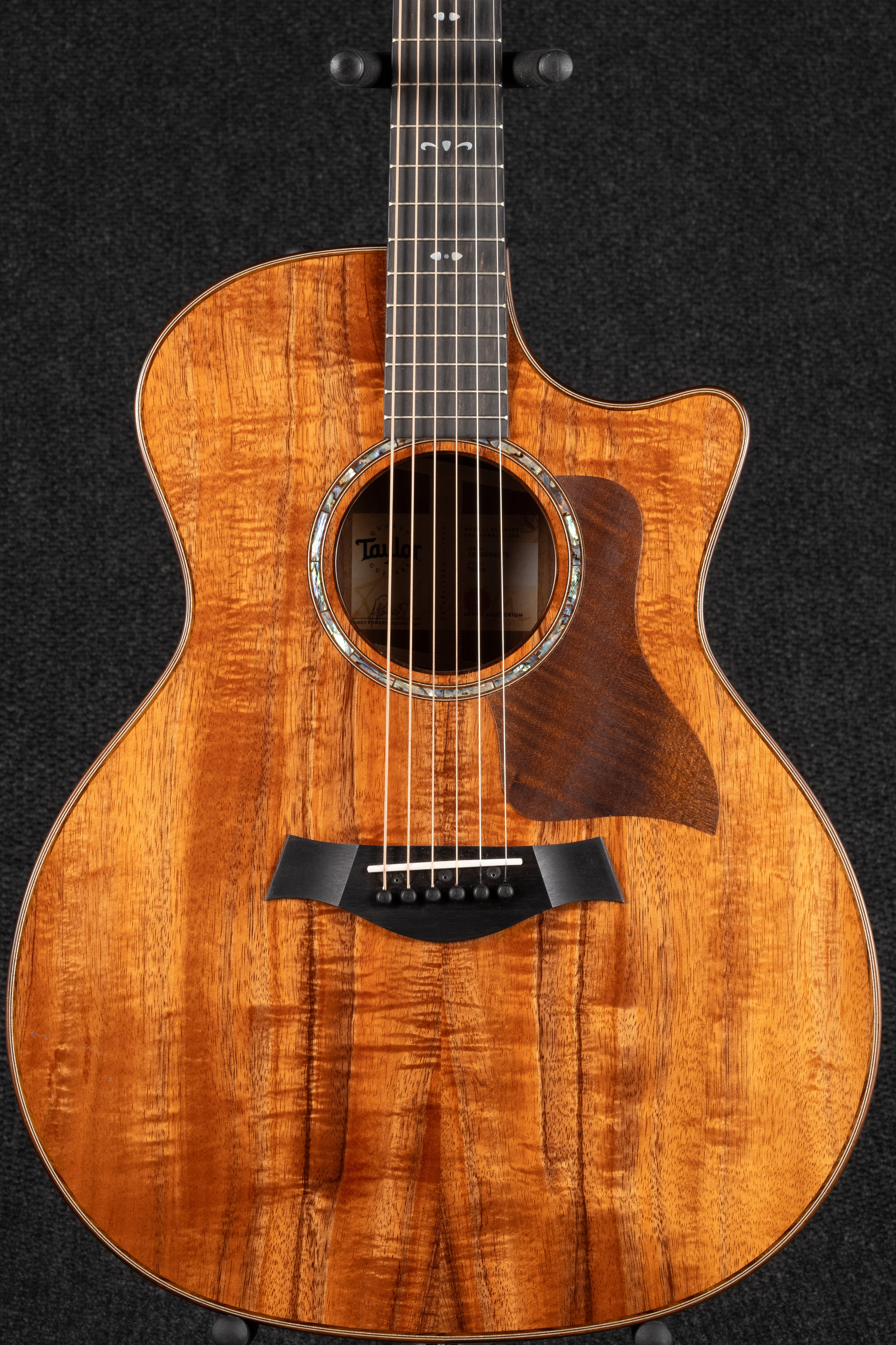 724ce ES2 Hawaiian Koa