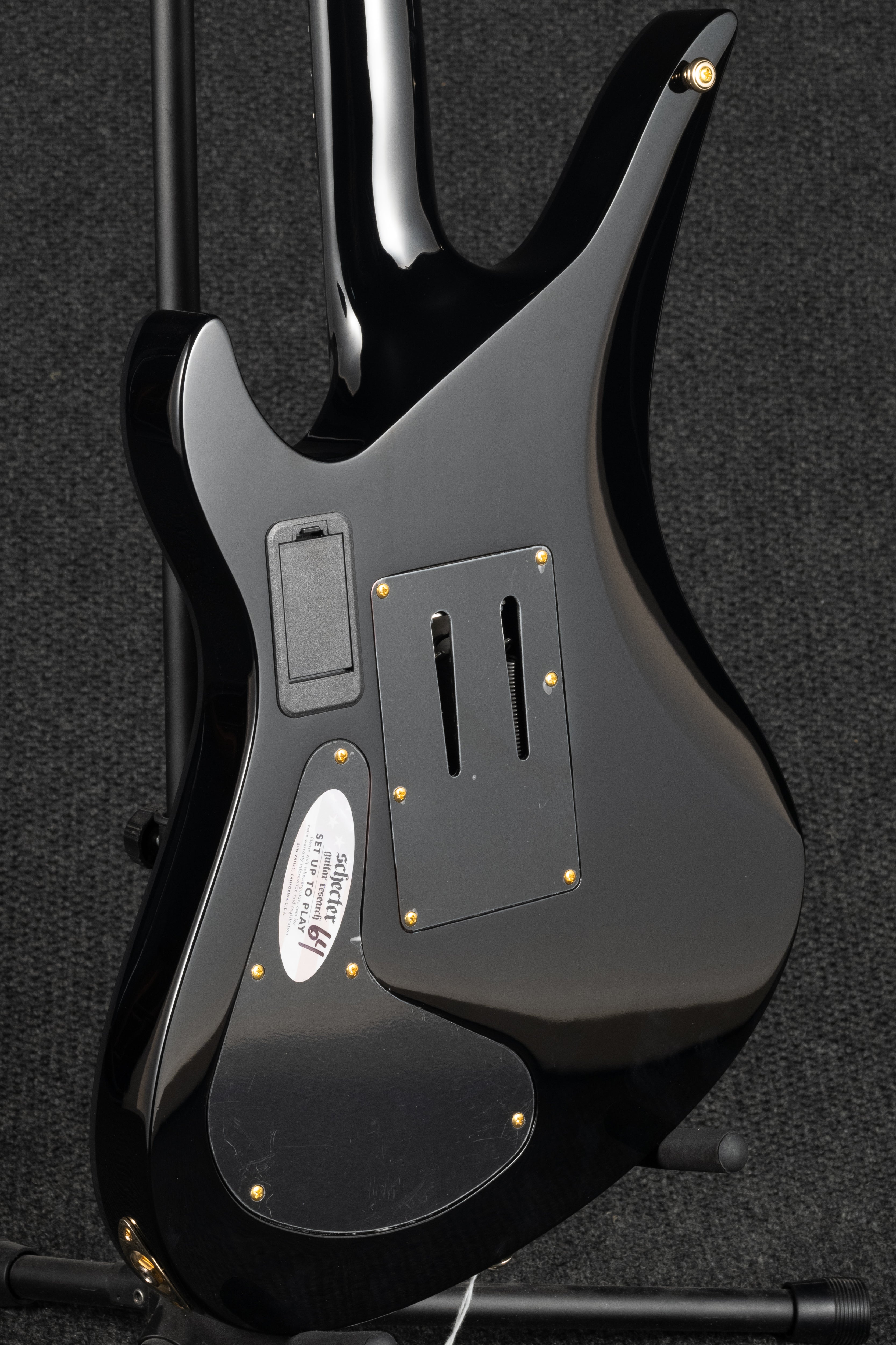 Synyster Custom-S - Gloss Black with Gold Pinstripes