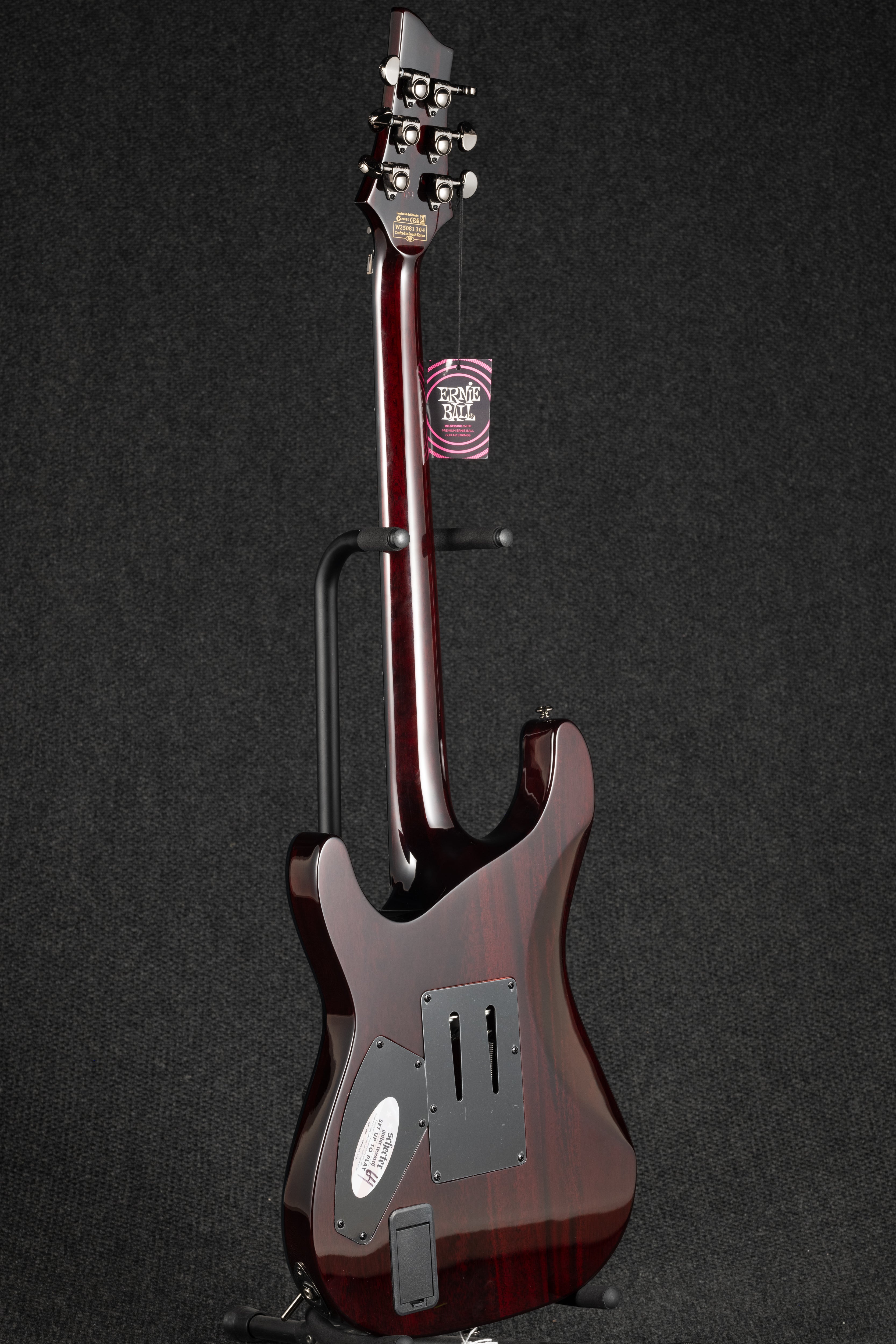 Hellraiser C-1 FR - Black Cherry