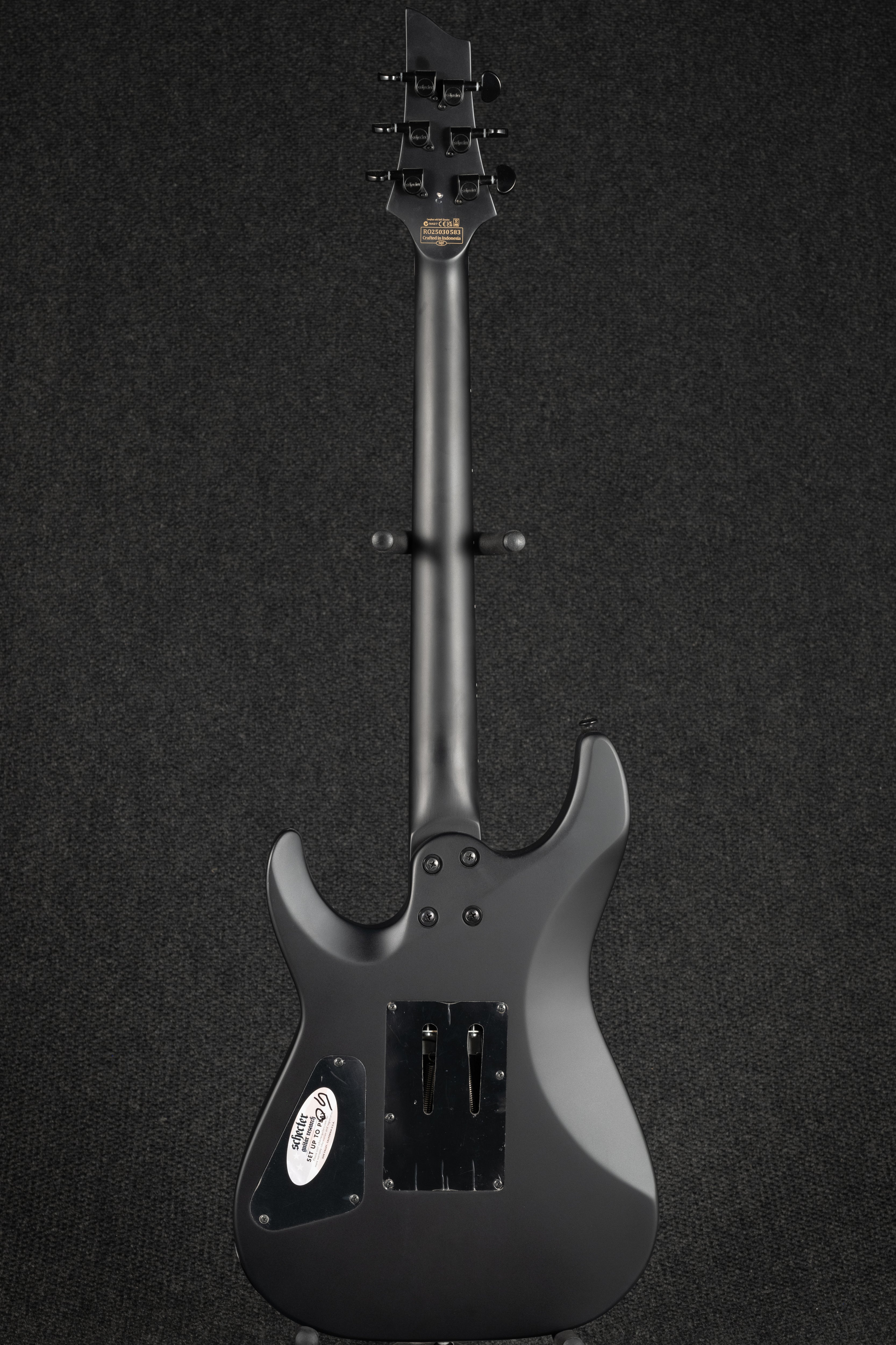 Damien-6 FR - Satin Black