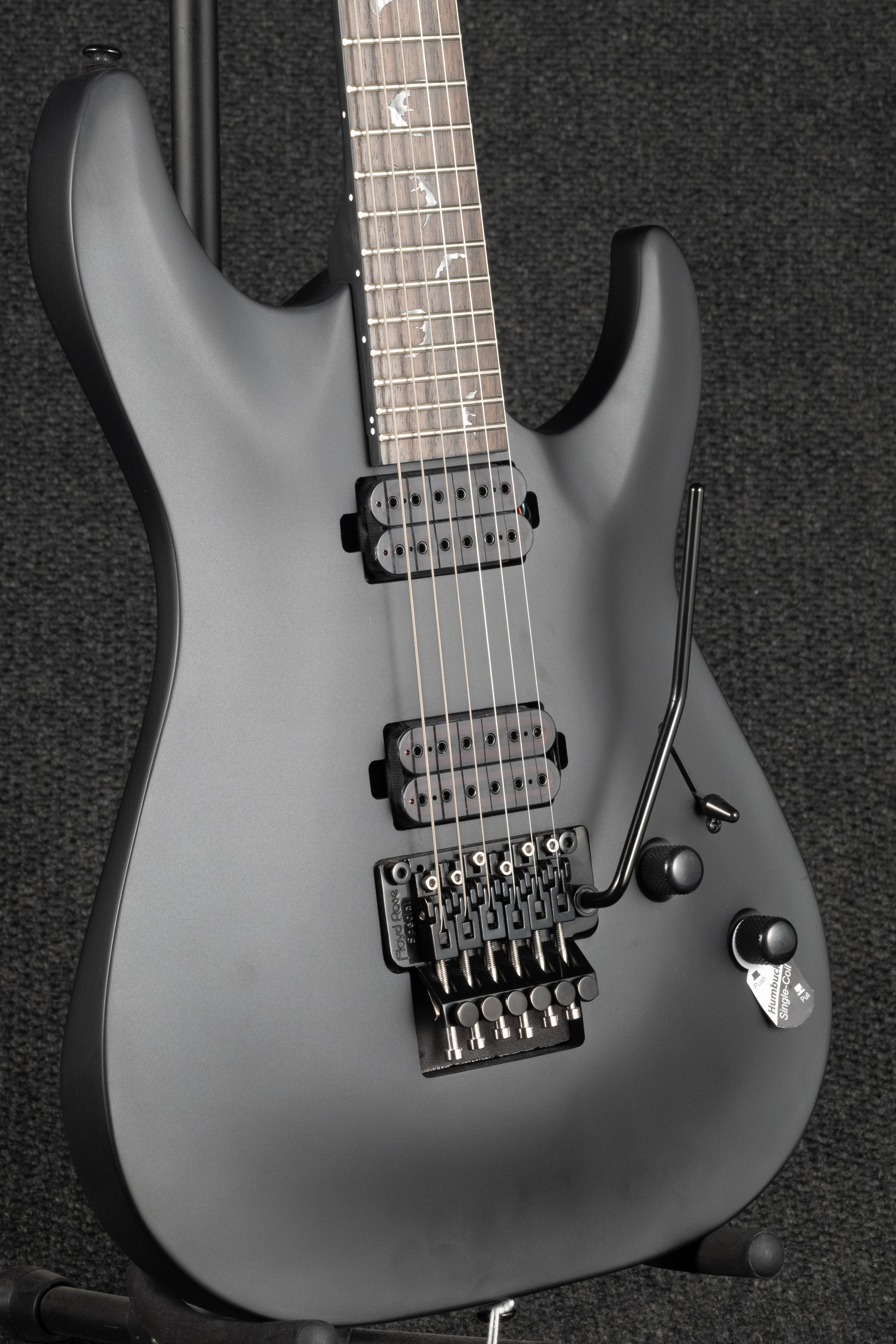 Damien-6 FR - Satin Black