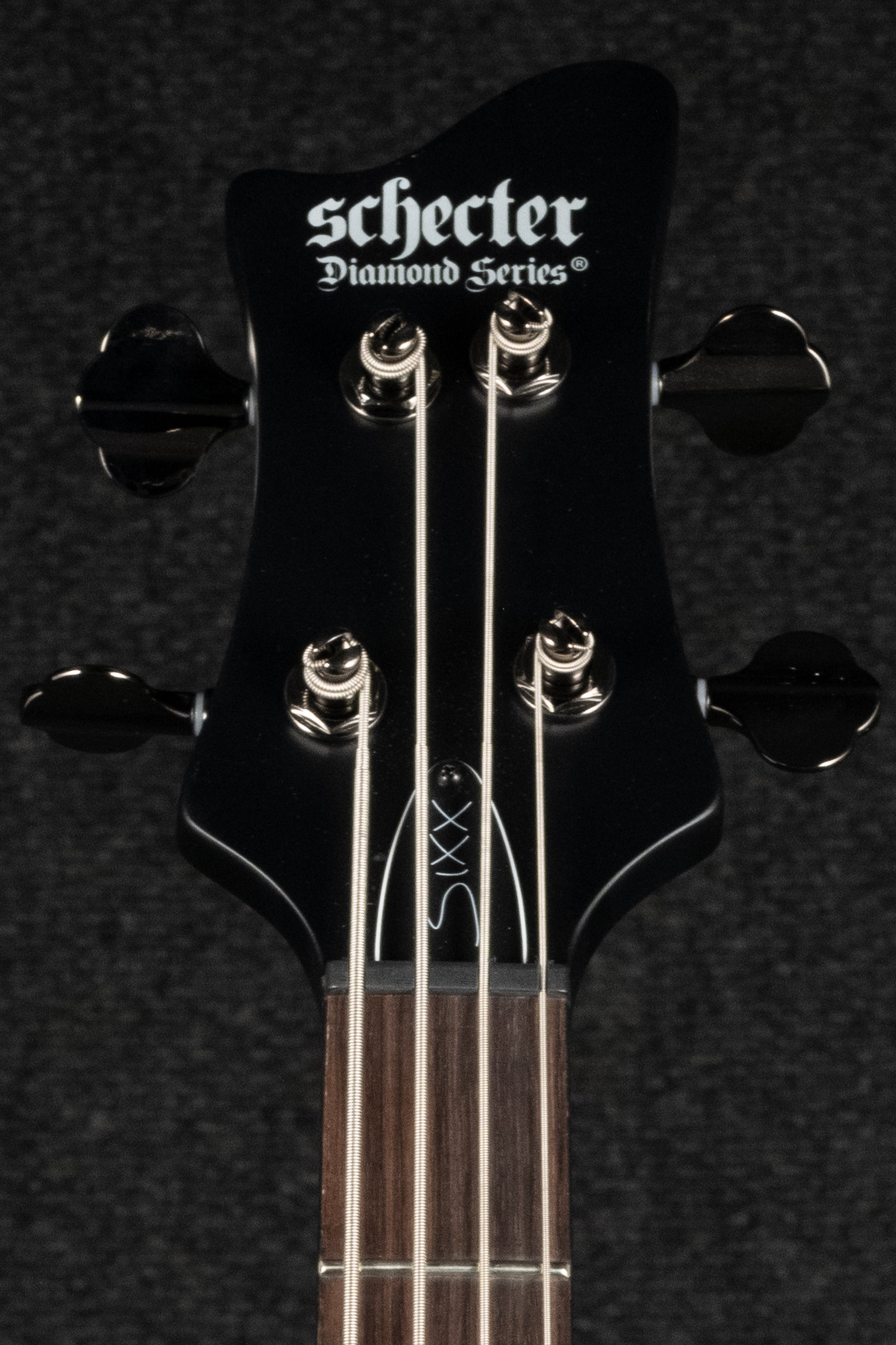 Sixx Bass- Satin Black