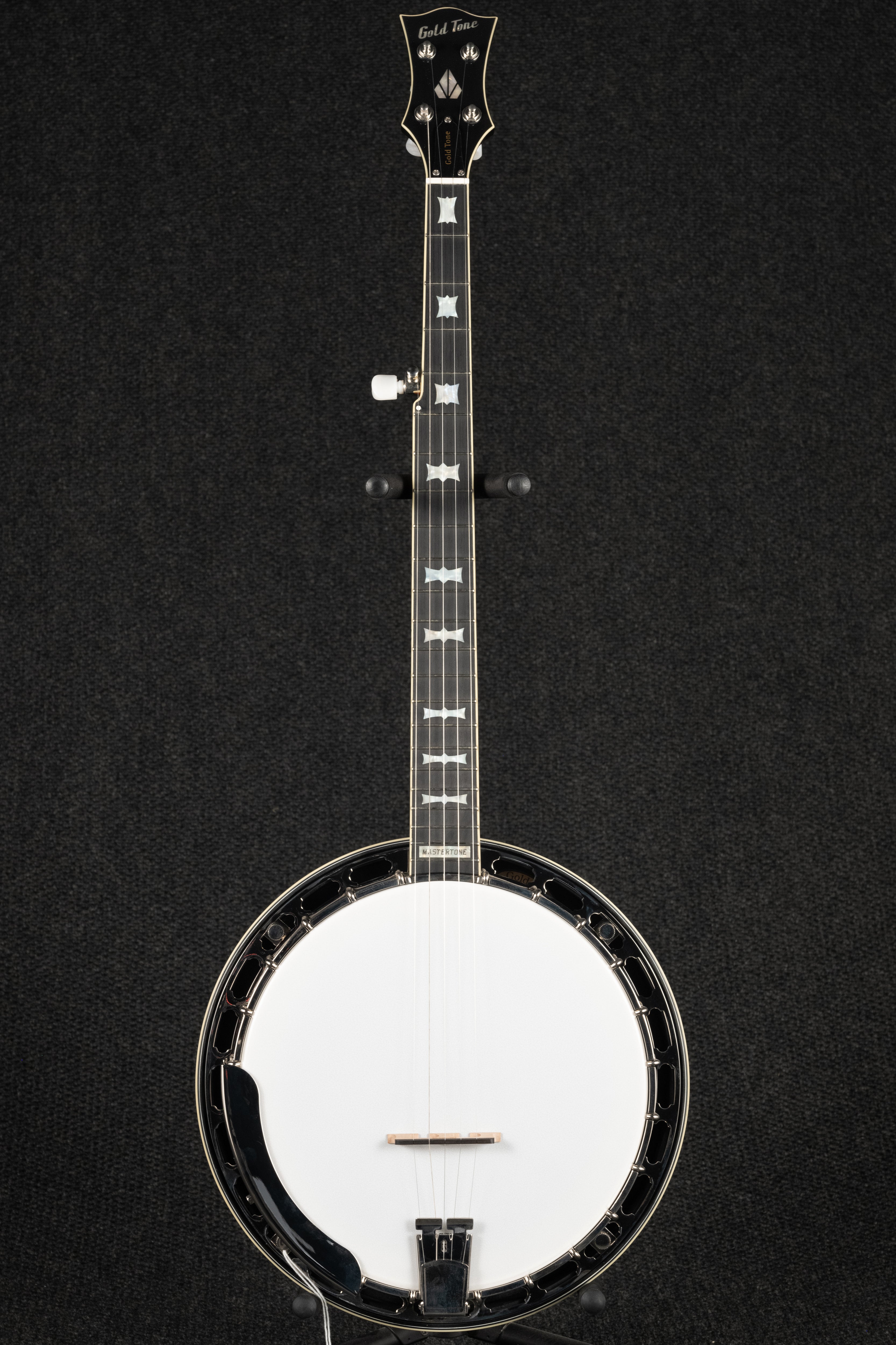 Mastertone OB-2 Bowtie Resonator Banjo