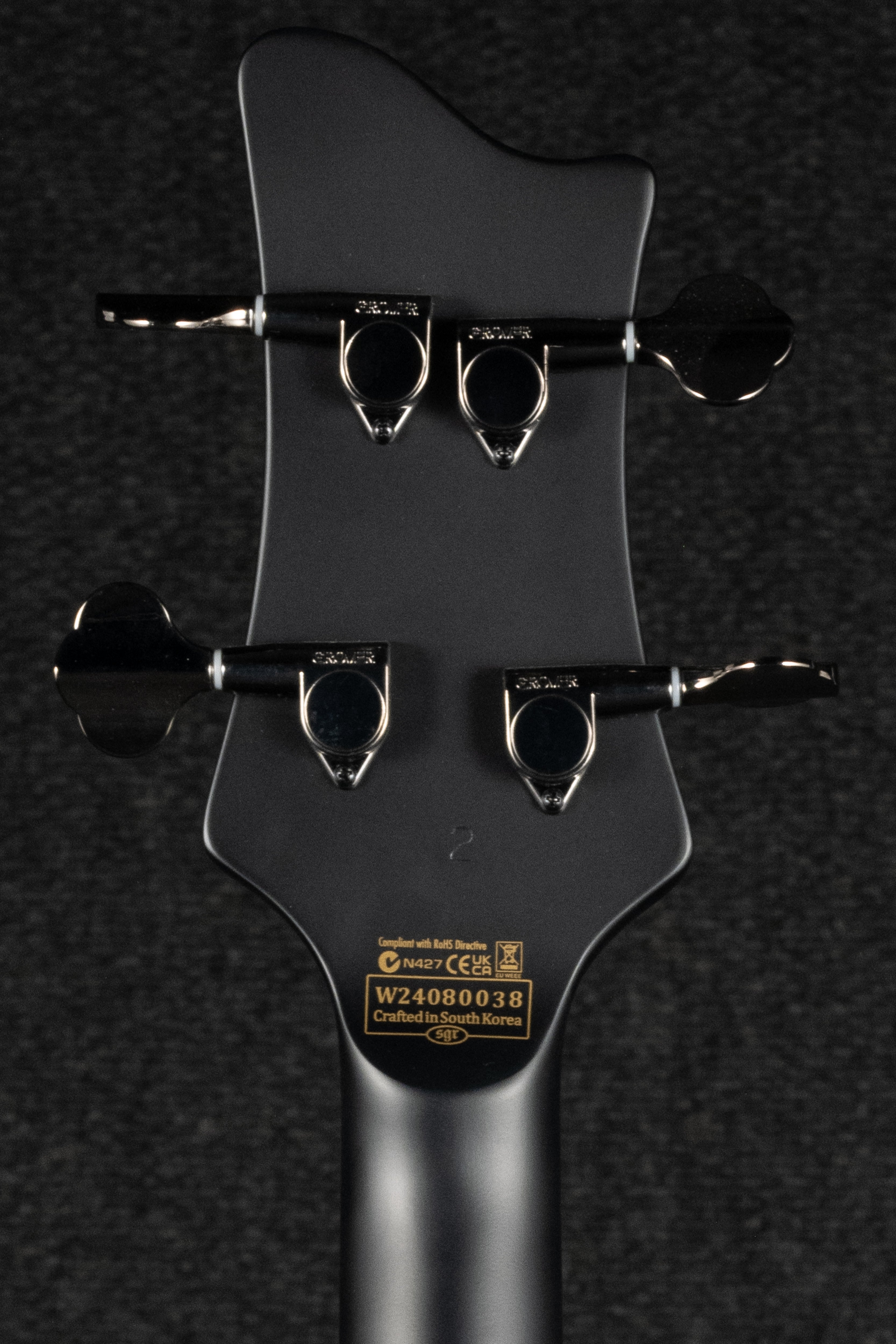 Sixx Bass- Satin Black