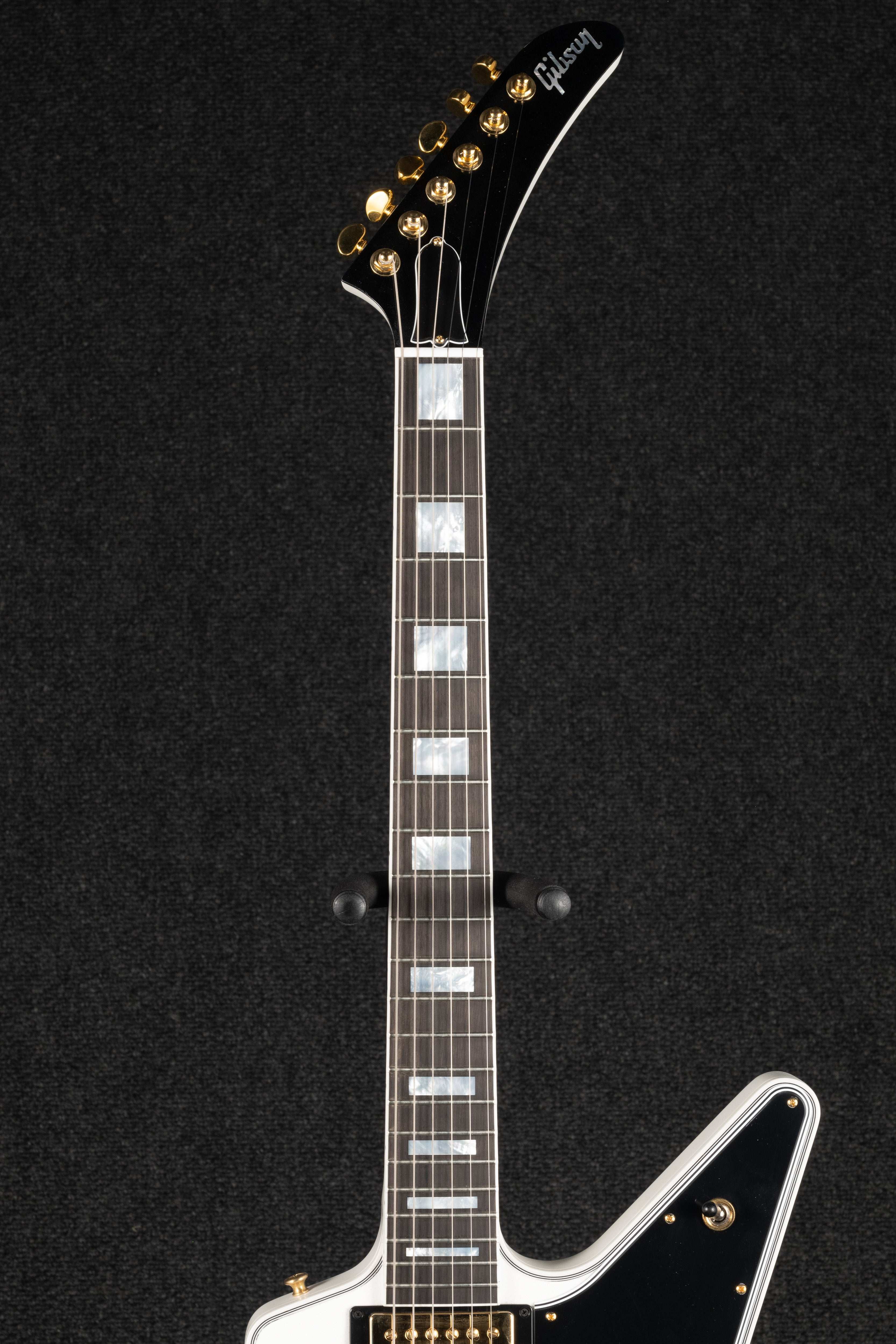 Explorer Custom - Alpine White Sparkle