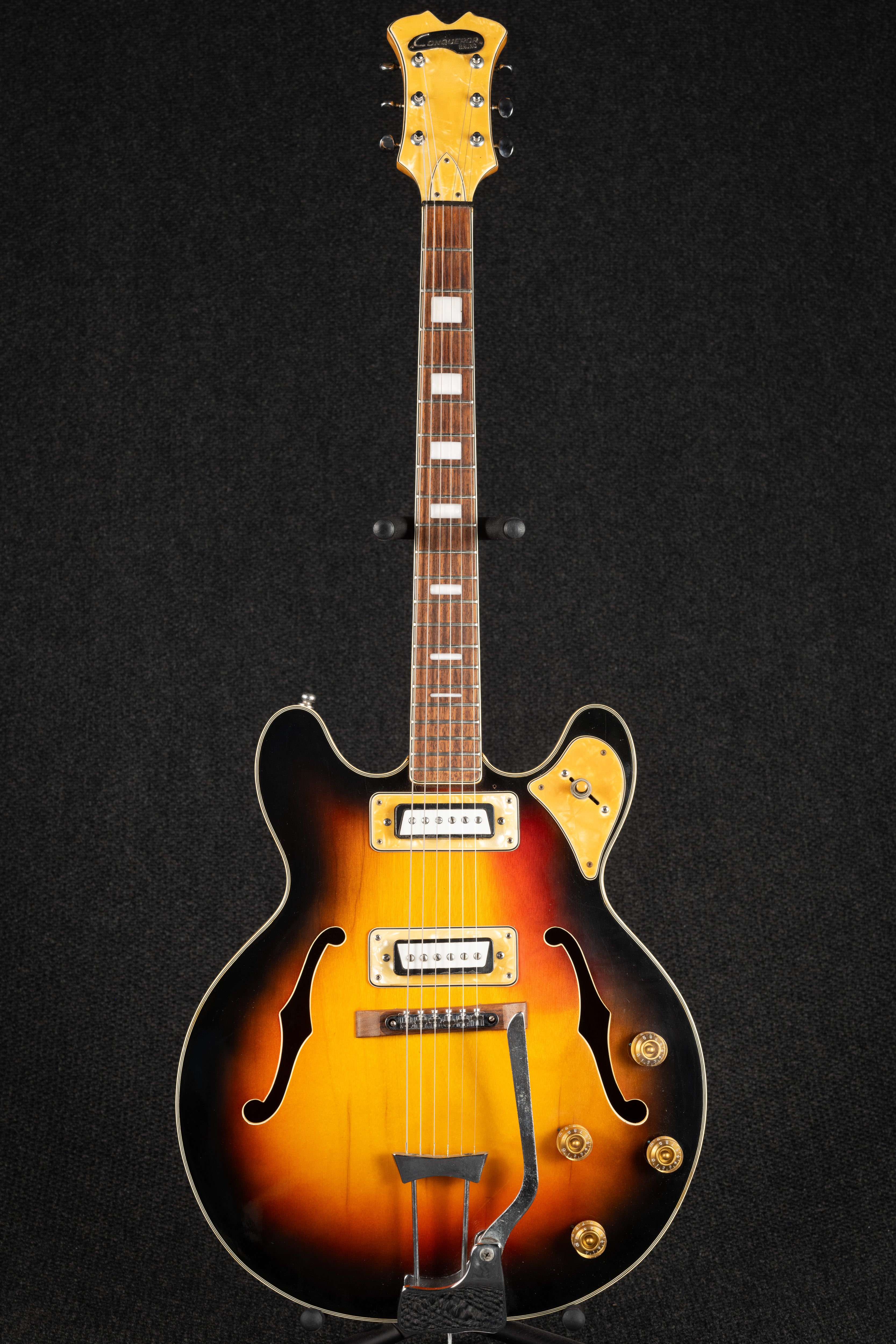 Conqueror Sunburst MIJ