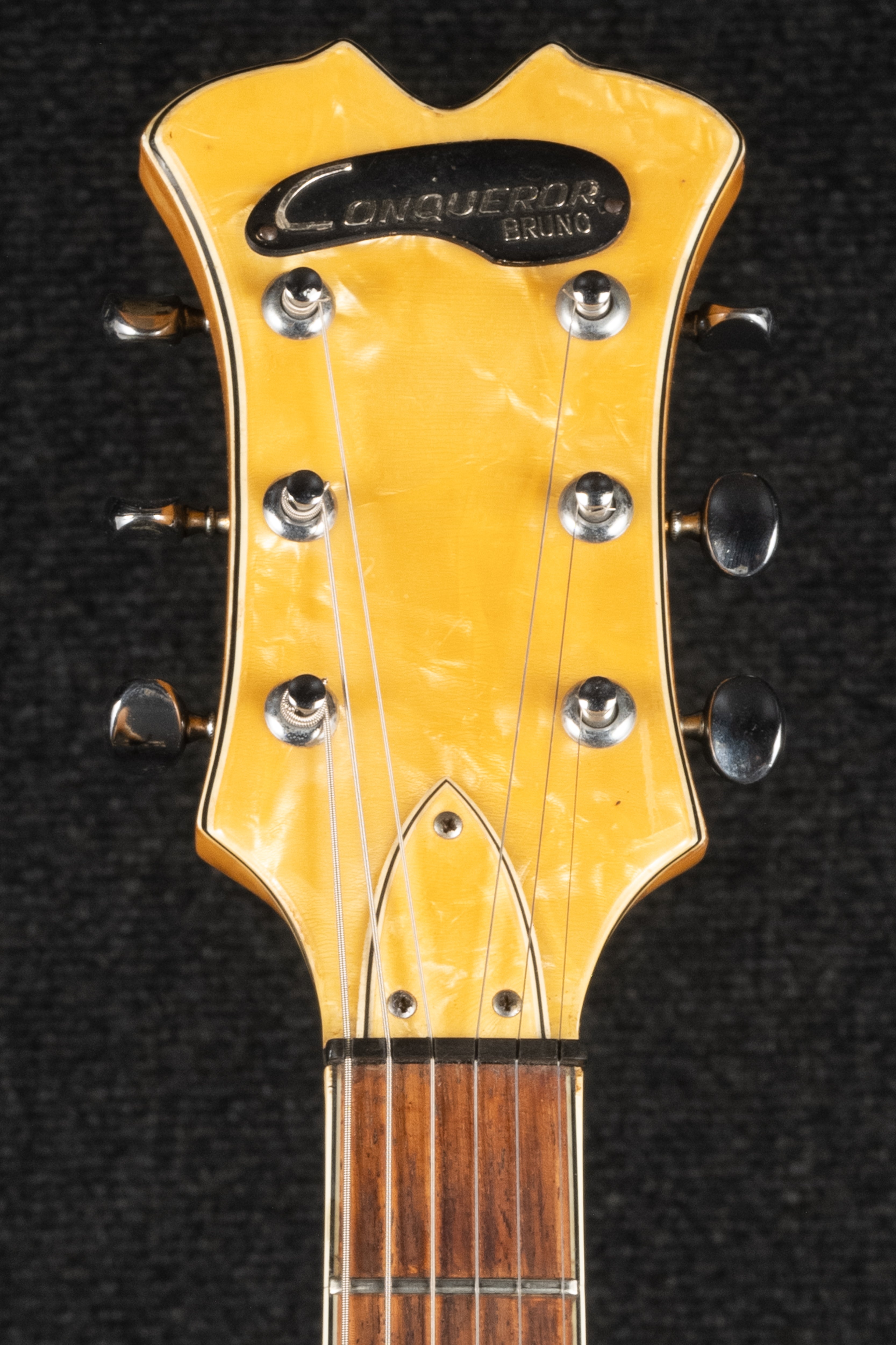 Conqueror Sunburst MIJ