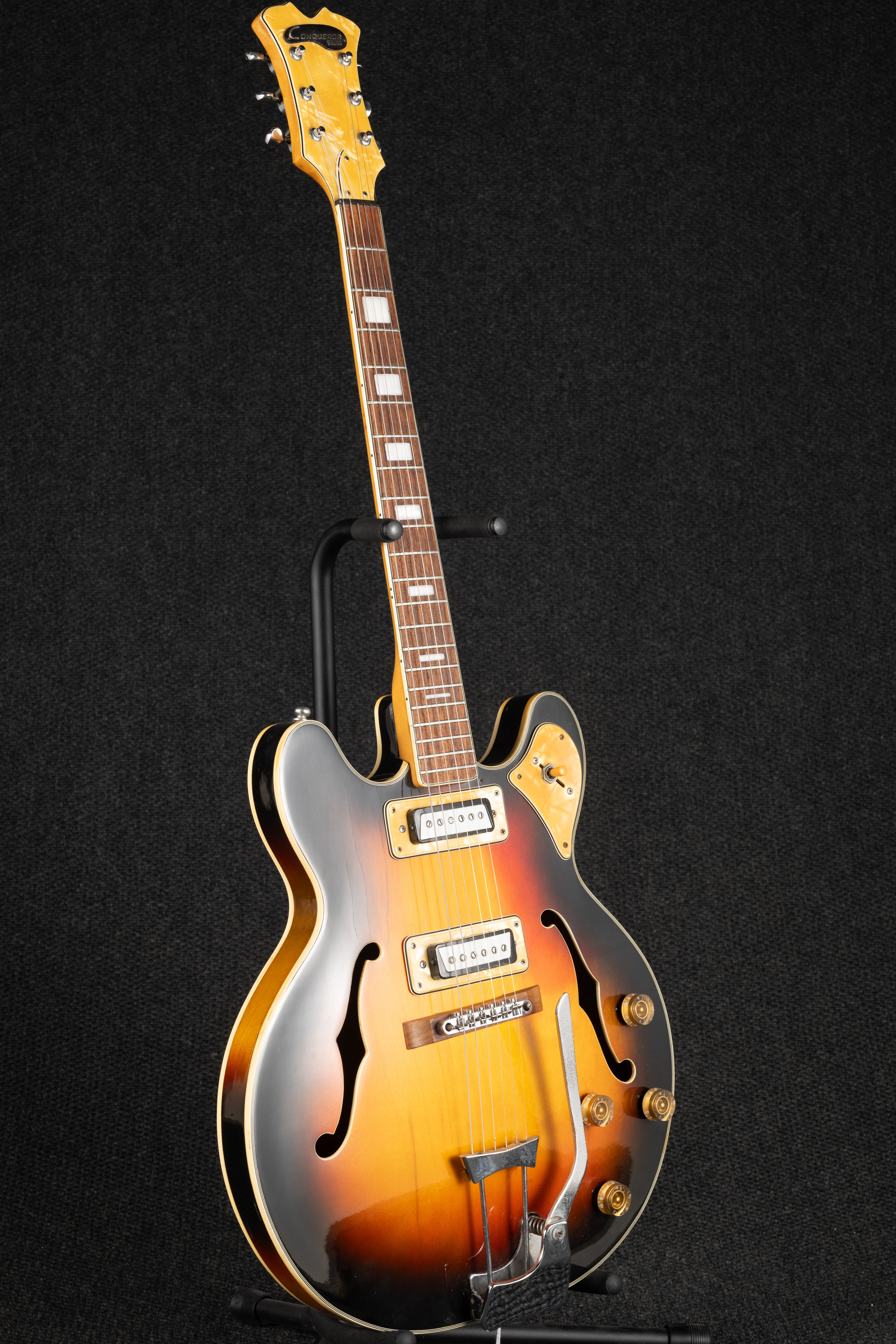 Conqueror Sunburst MIJ