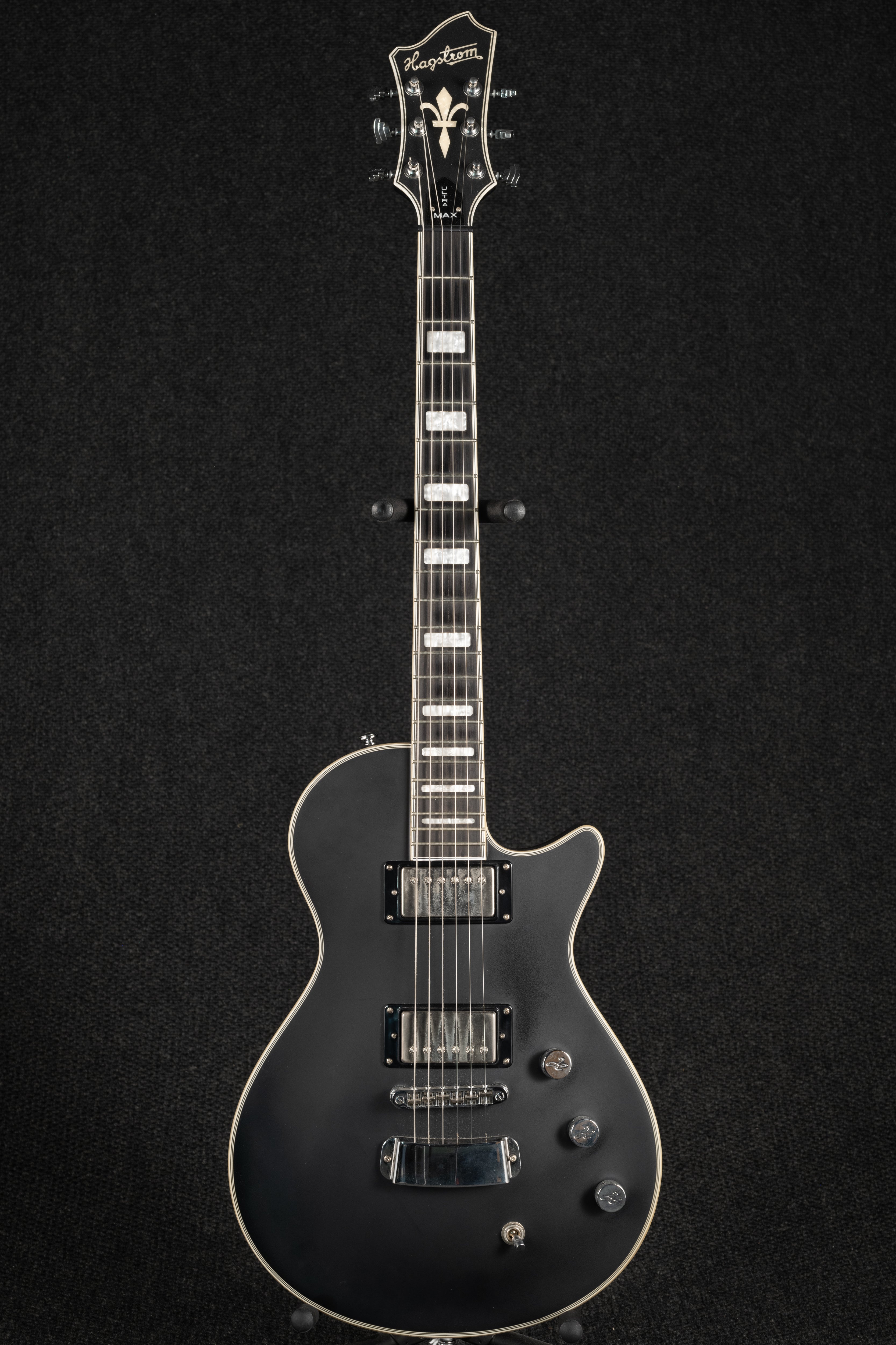Ultra Max - Satin Black