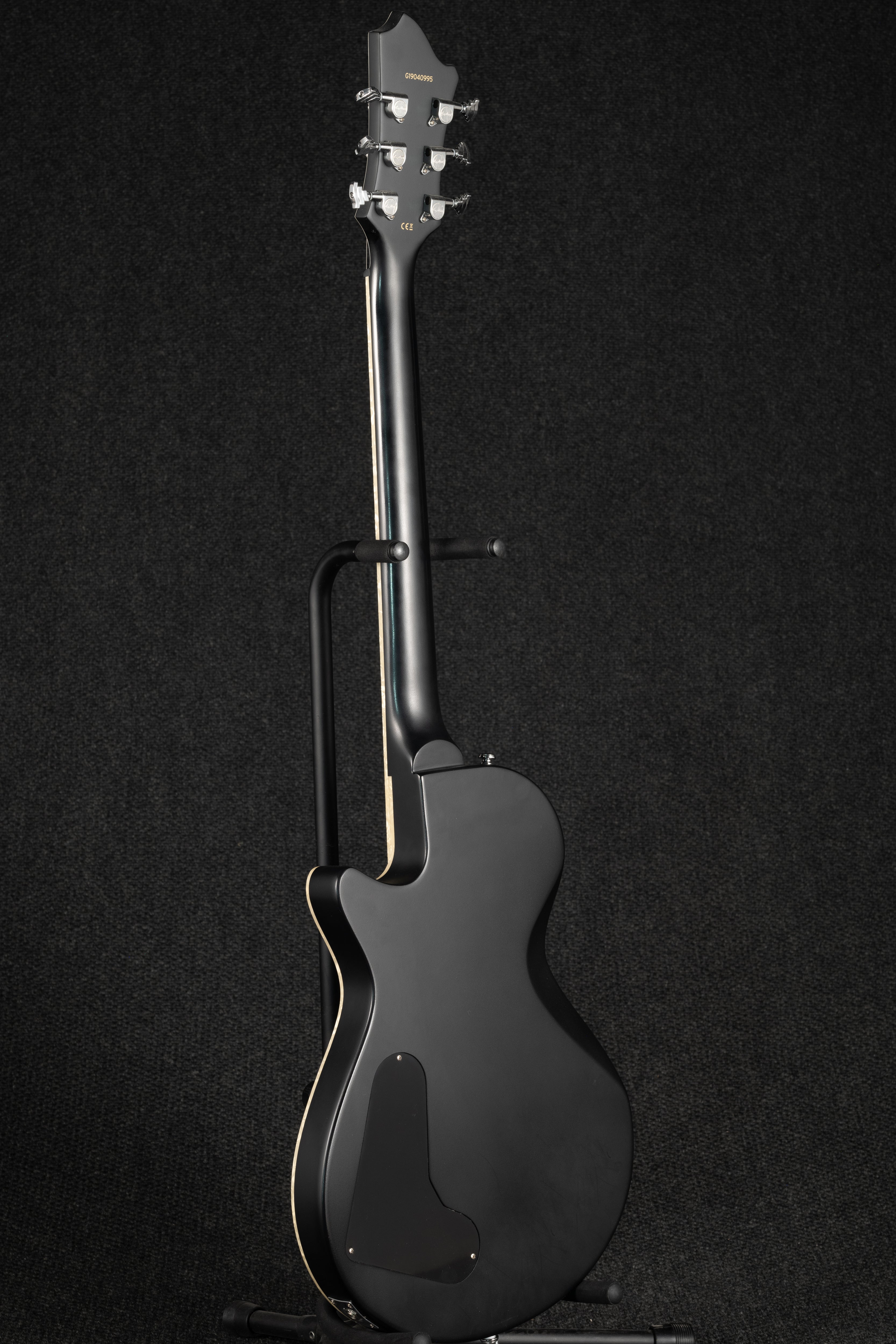 Ultra Max - Satin Black