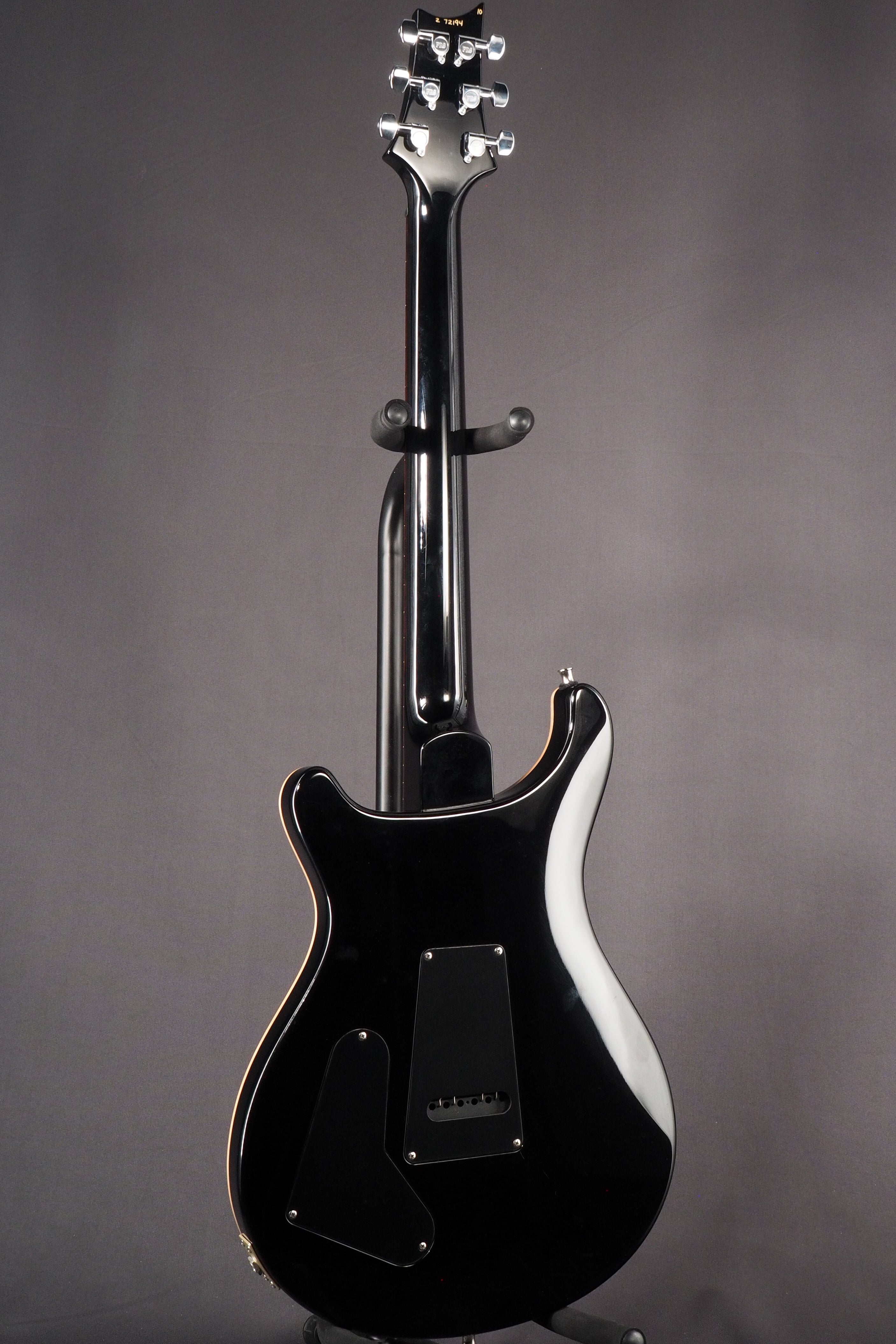 Custom 22 10 Top - Charcoal