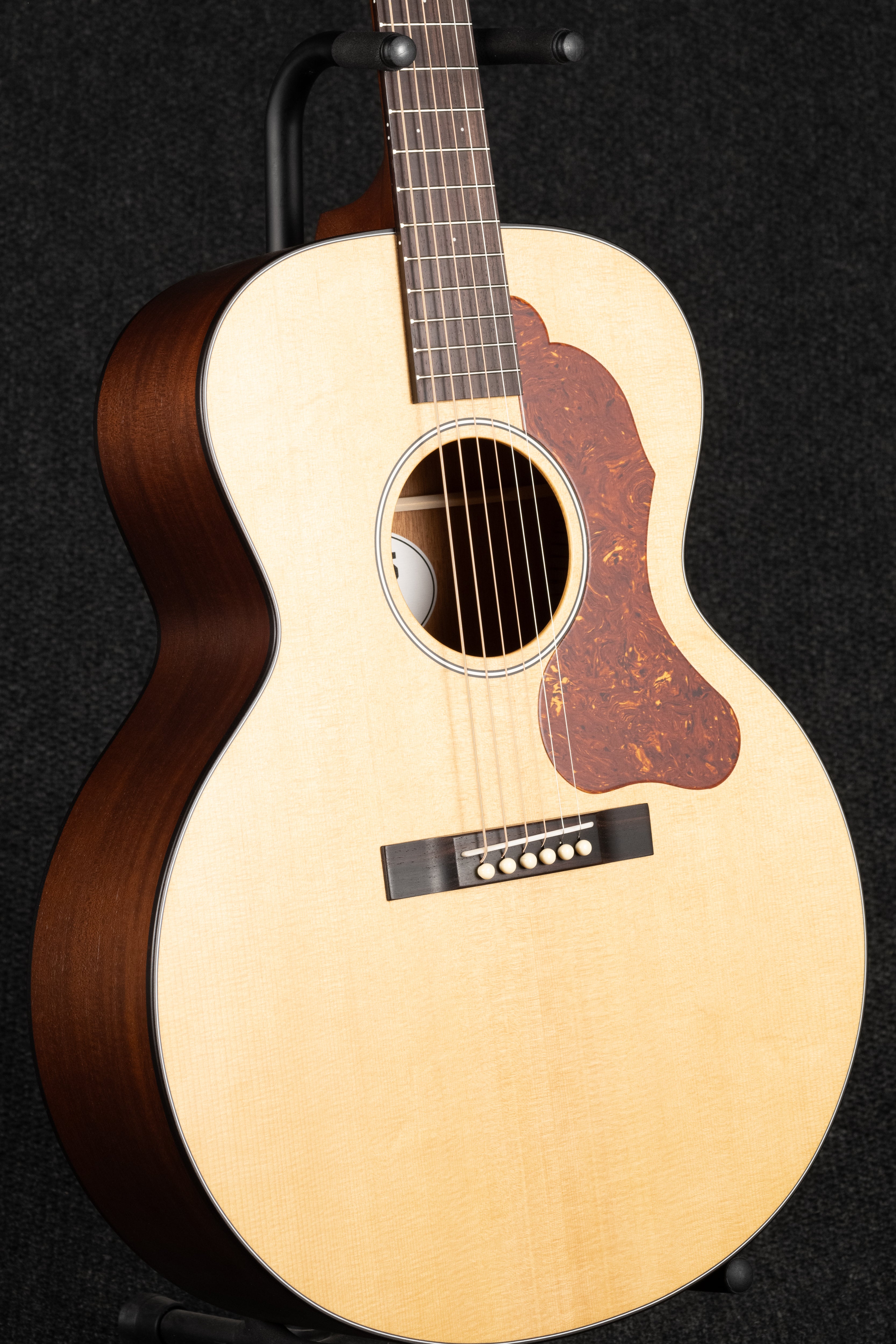 AB Acoustic Guitar - Natural