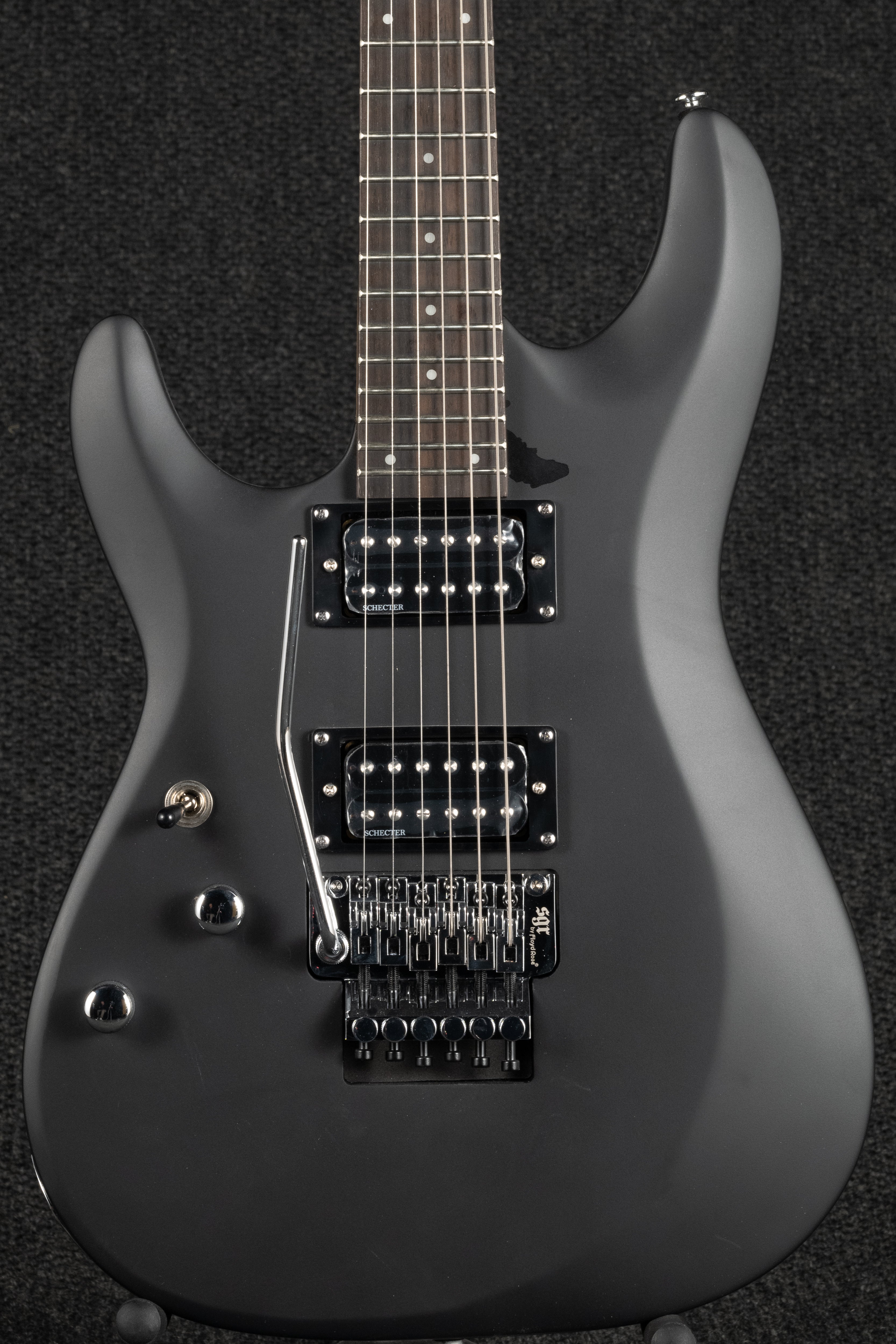 C-6 FR Deluxe LH - Satin Black