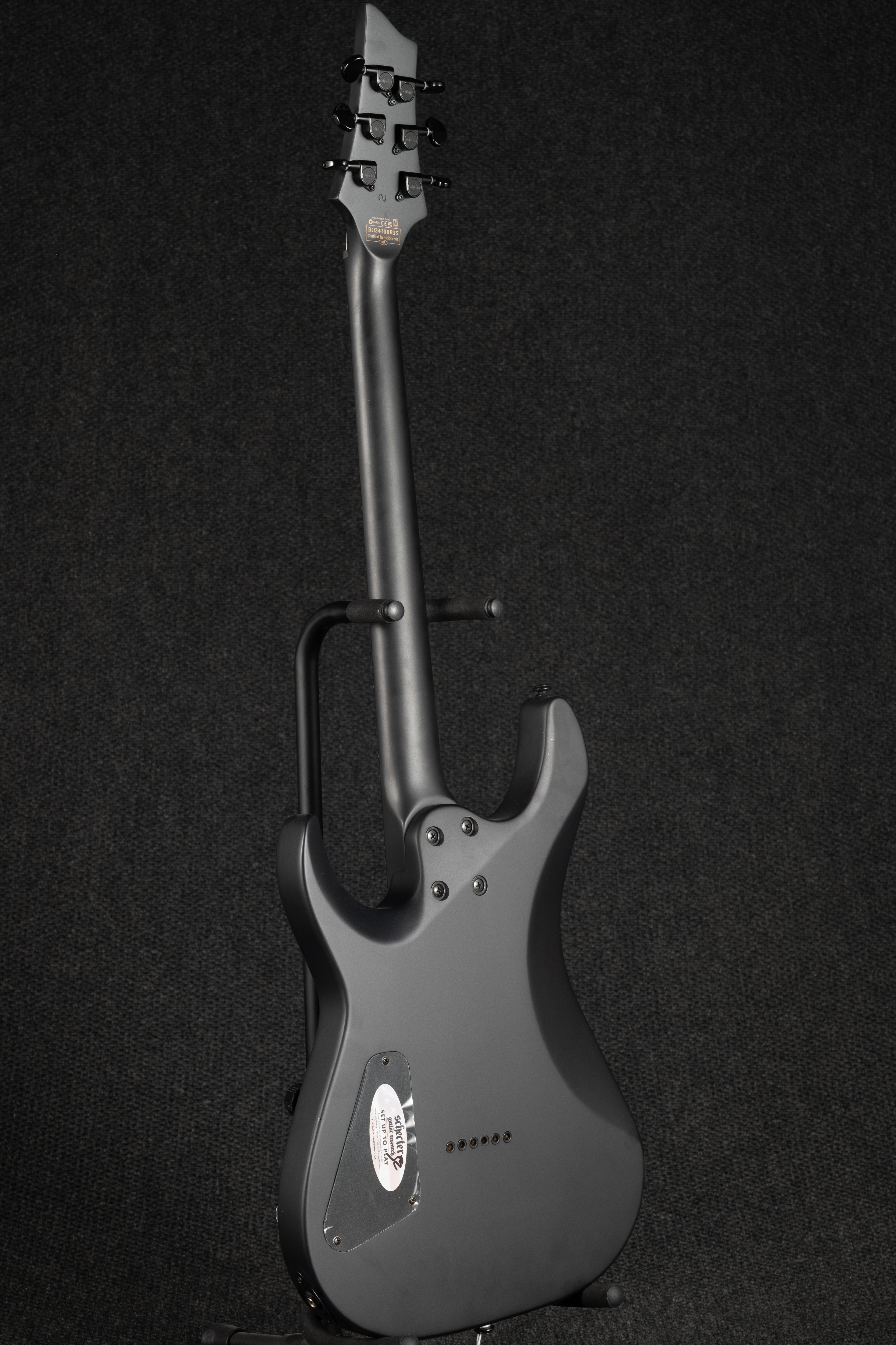 Damien-6 - Satin Black