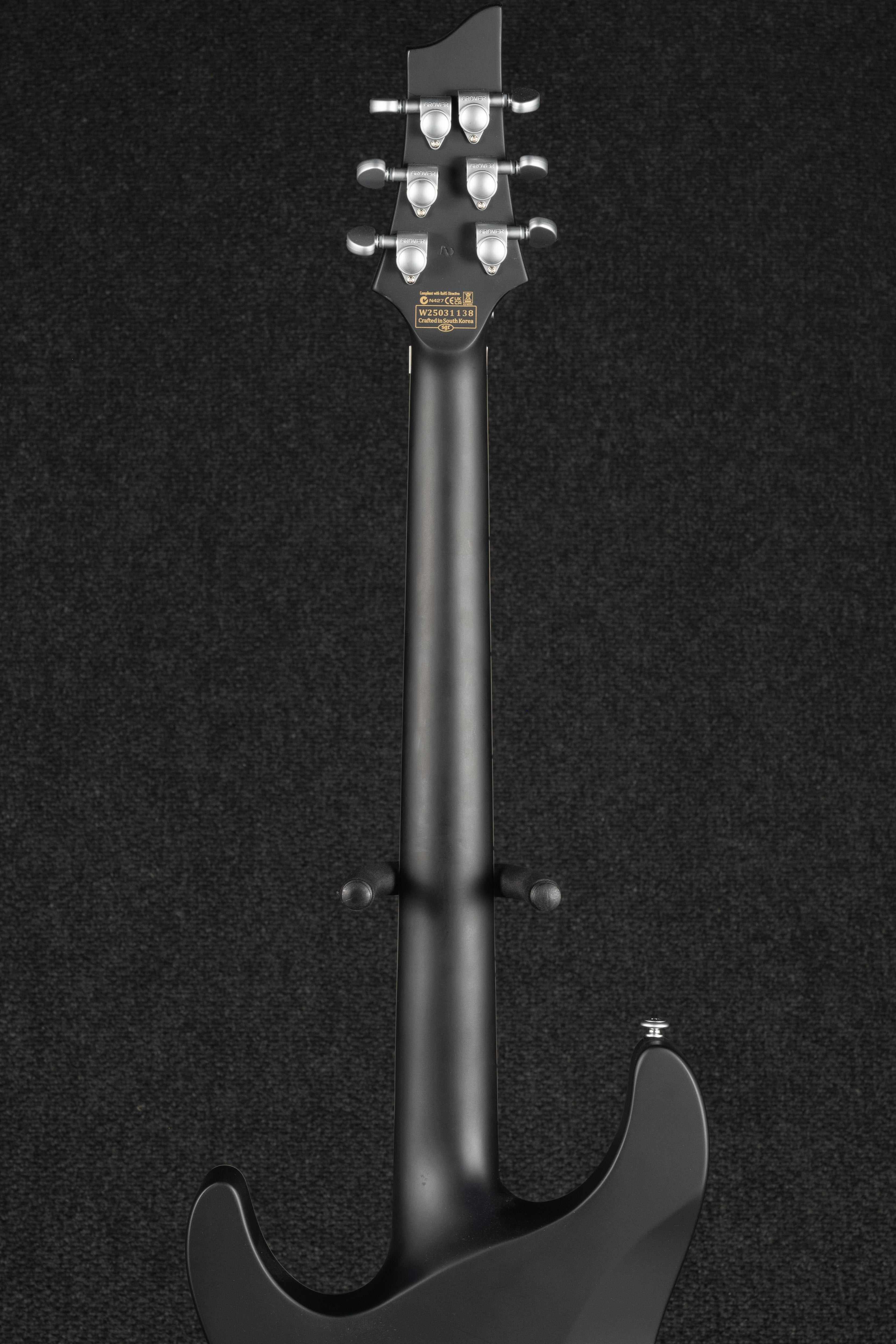 Damien Platinum-6 - Satin Black