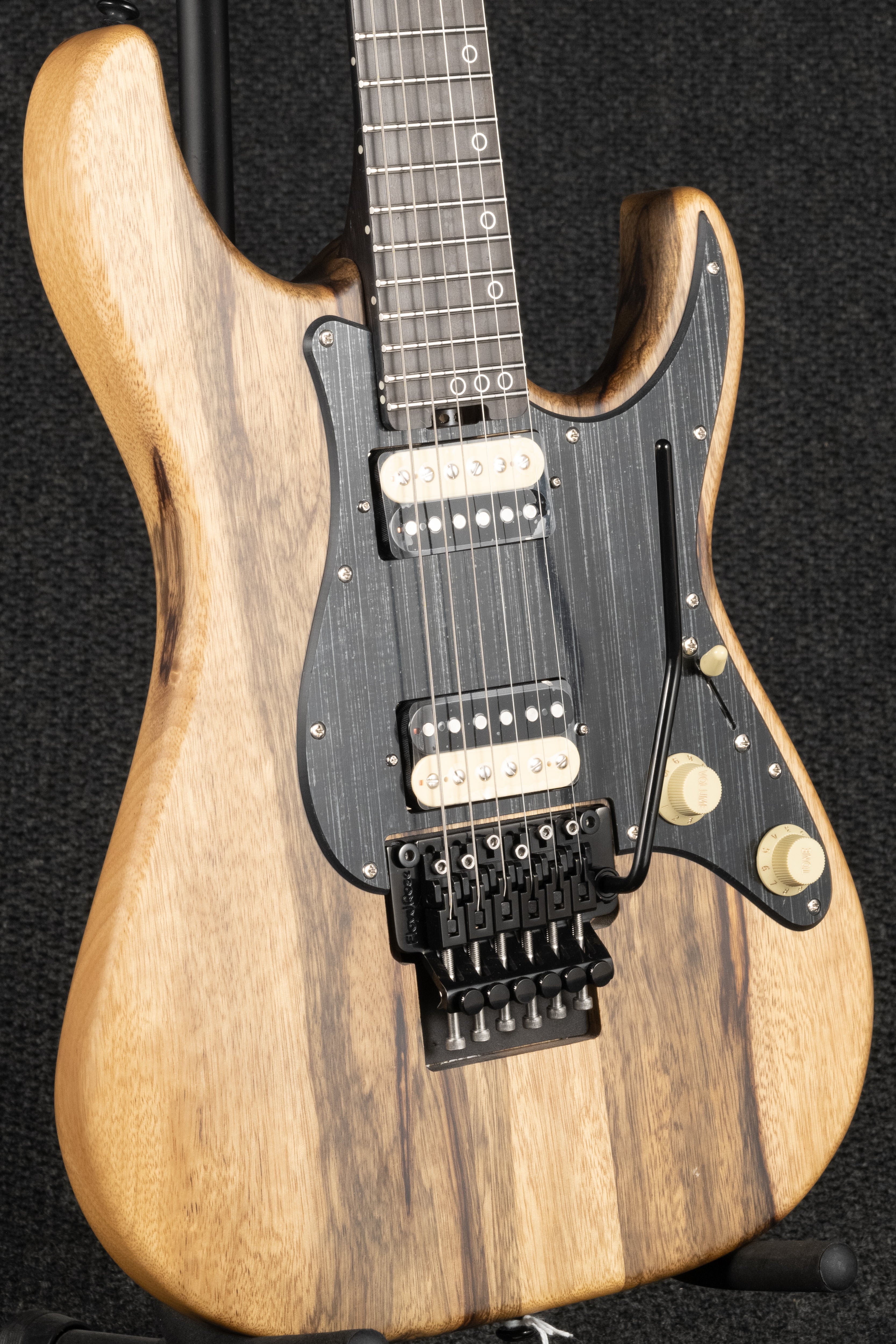Sun Valley Super Shredder Black Limba - Natural