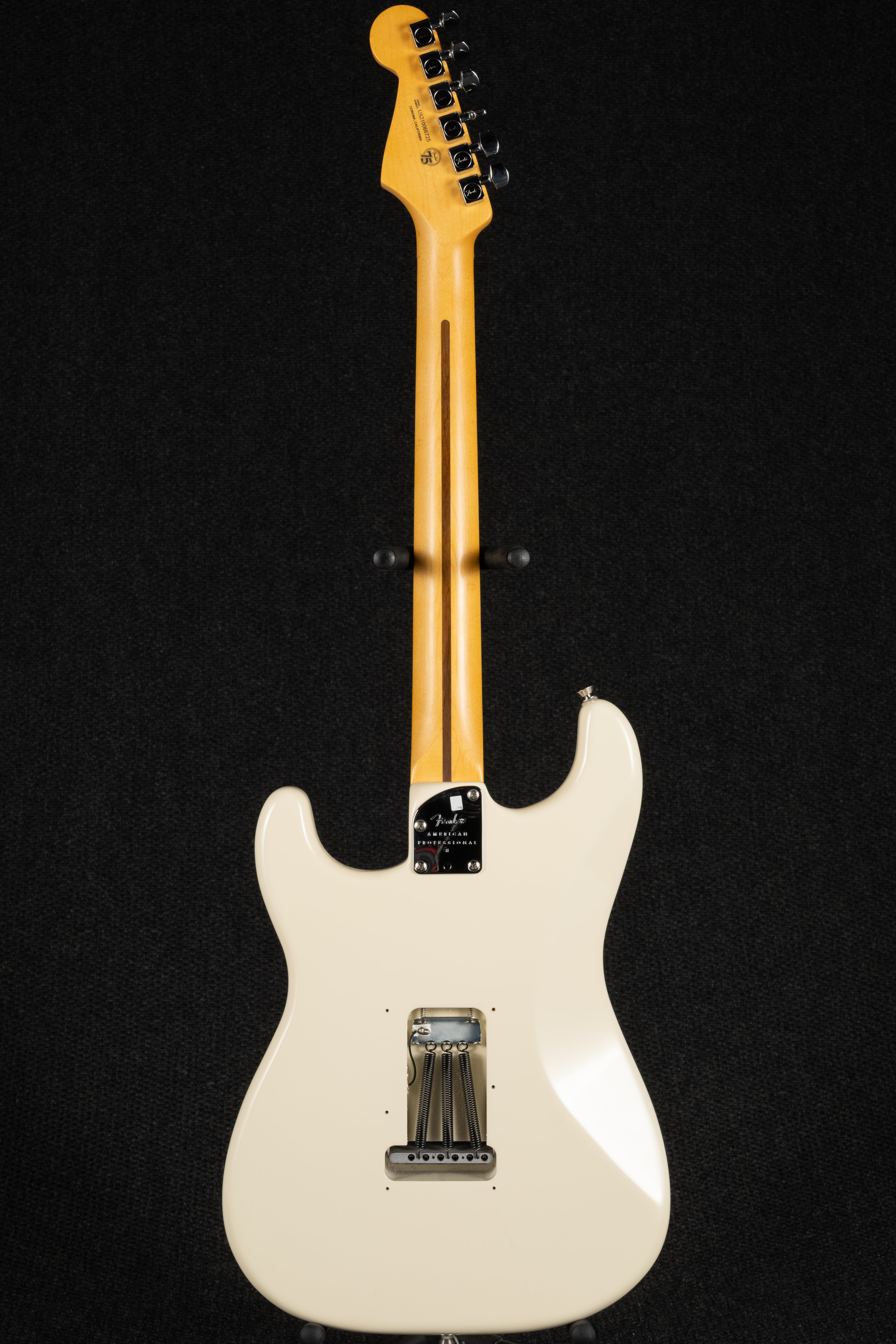 American Professional II Sratocaster - Olympic White