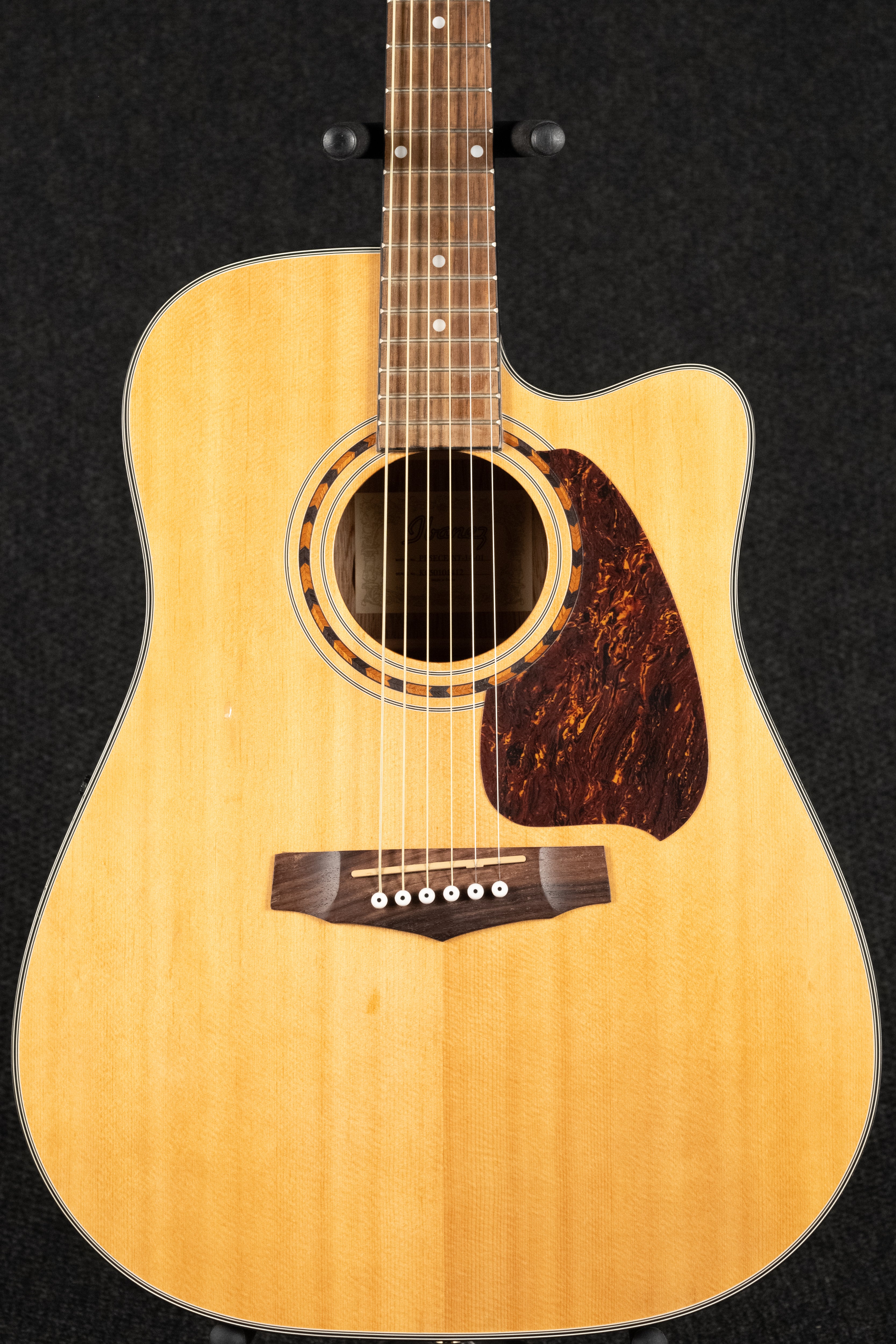 PF5ECE-NT-14-01 Acoustic Guitar