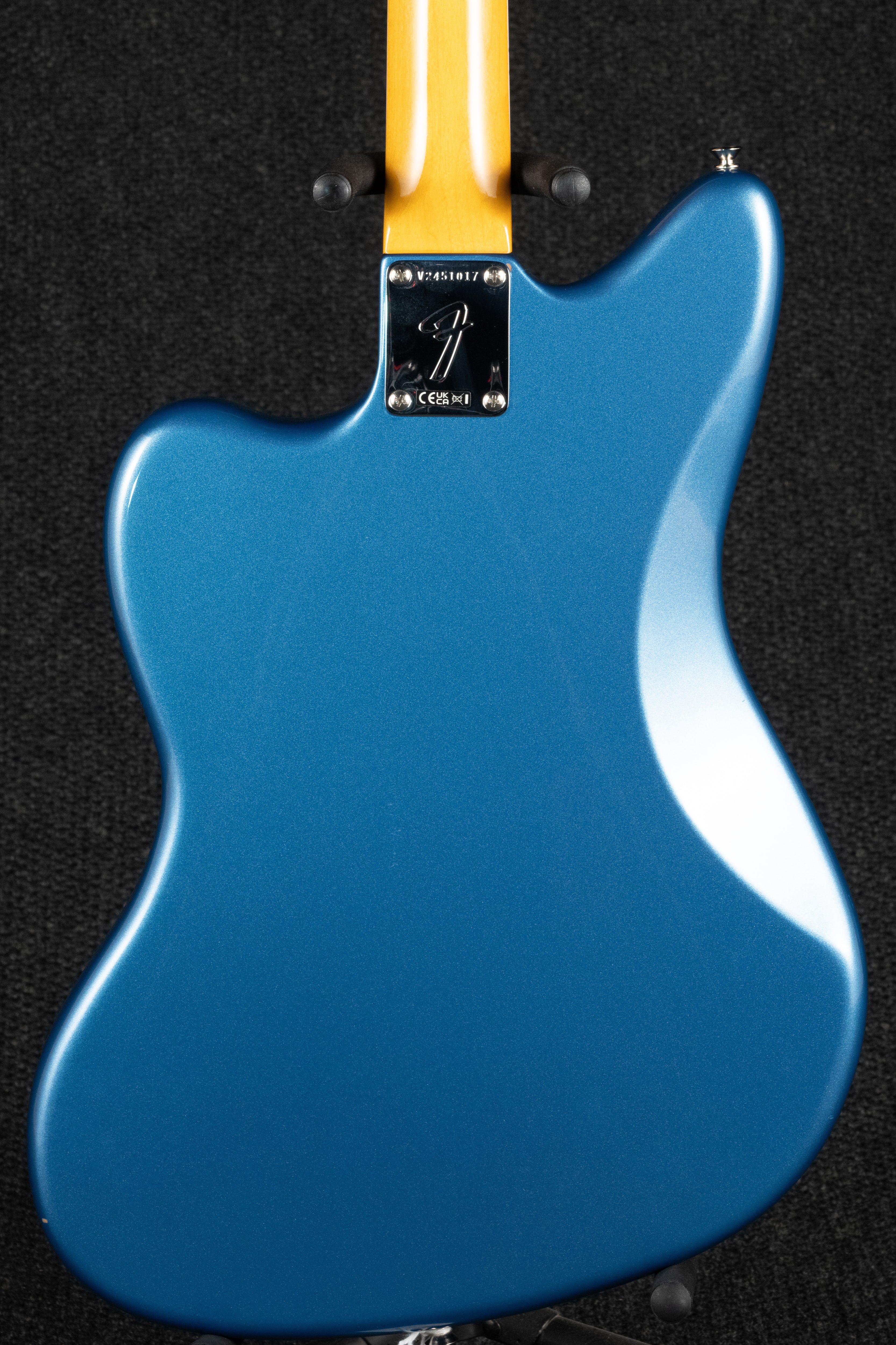 American Vintage Series 1966 Jazzmaster - Lake Placid Blue