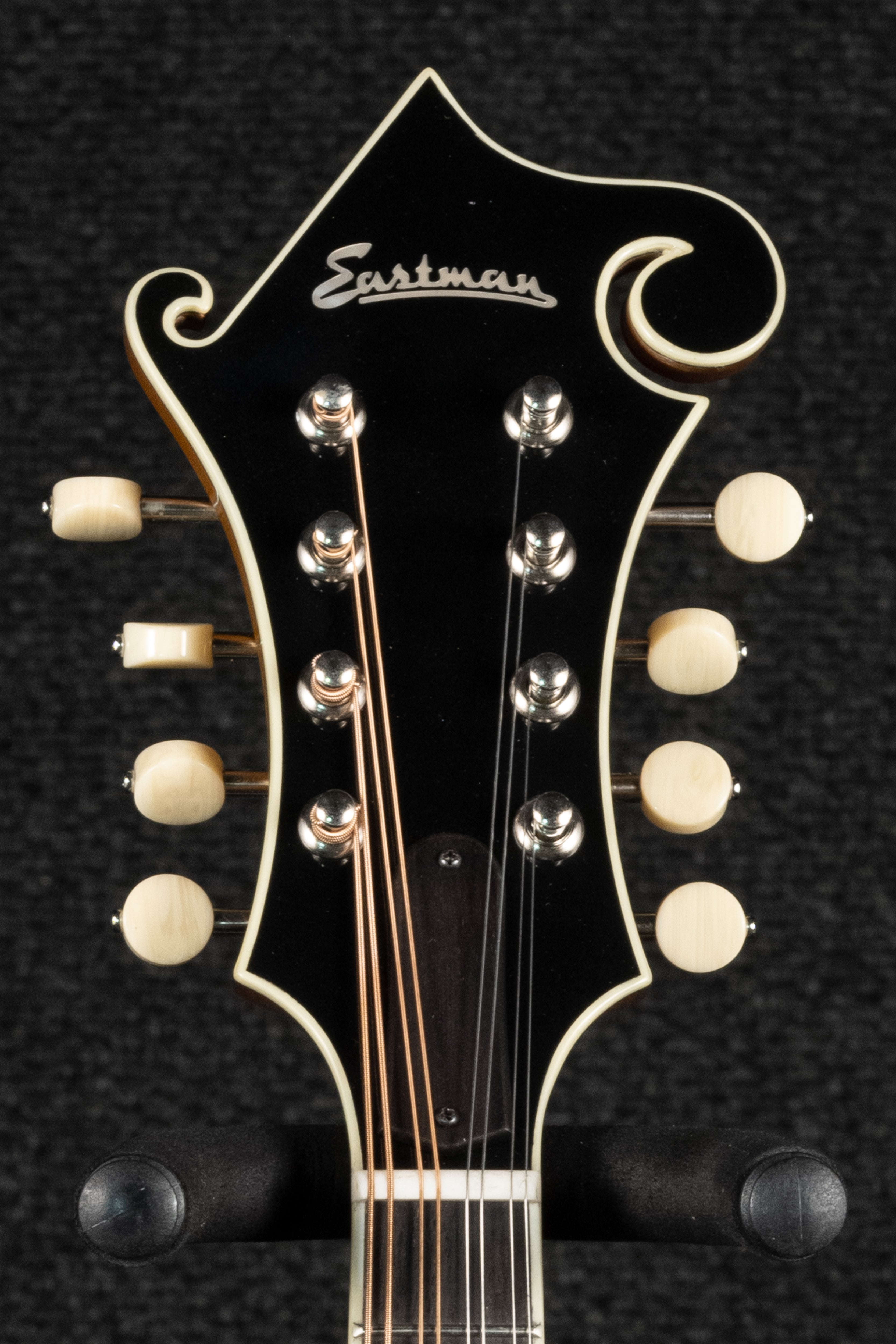 MD615-GB Gold Burst F Mandolin